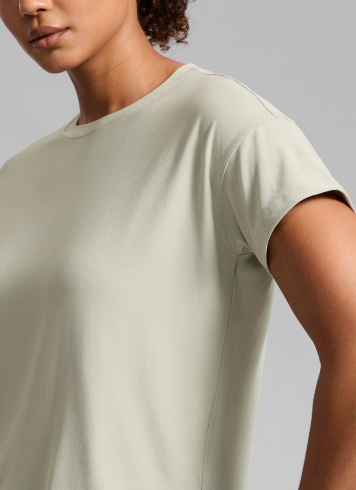 Cloudweight Lightweight Loose Short Sleeve