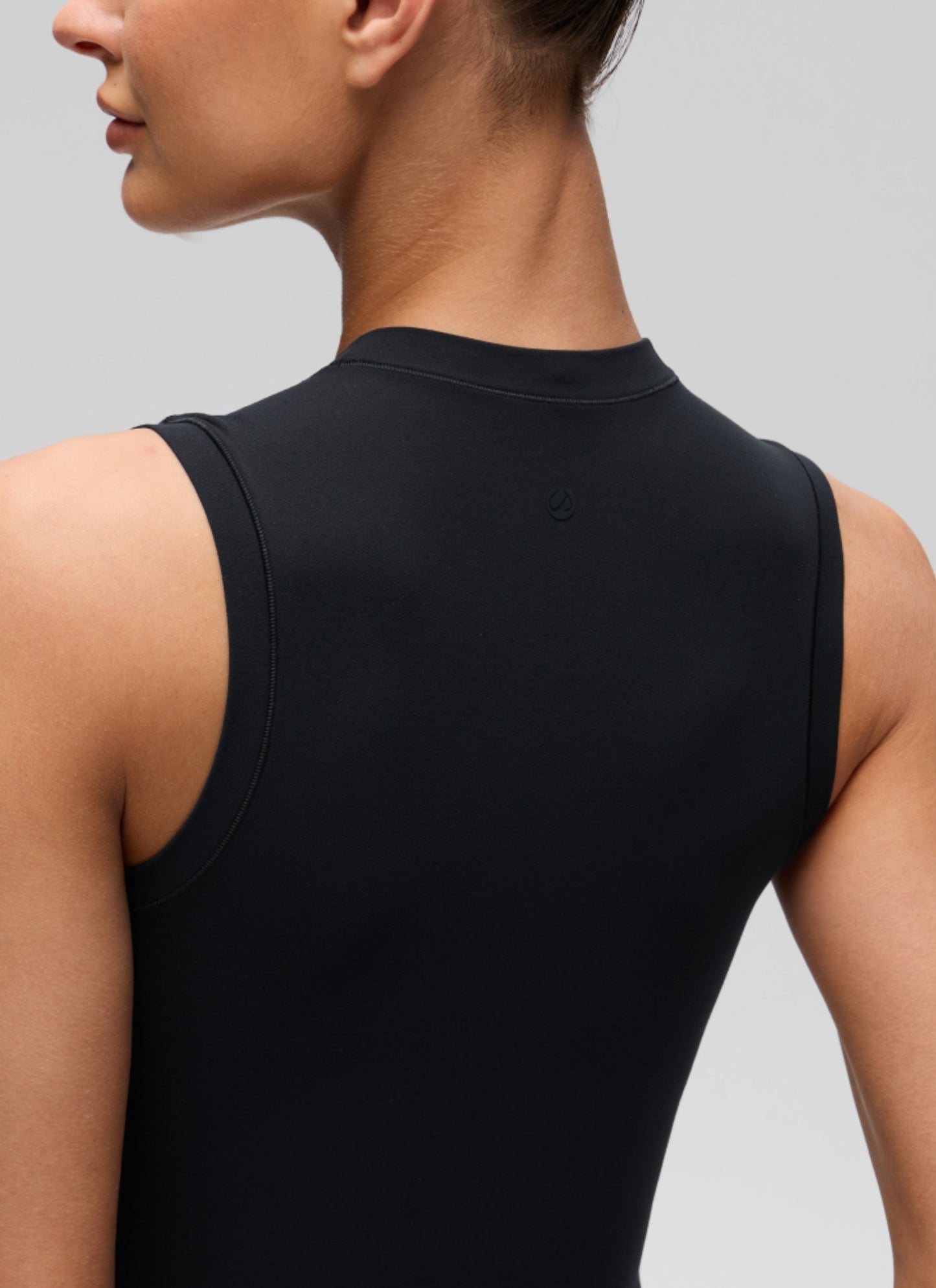 Softembrace High Neck Basic Crop Tight Tank