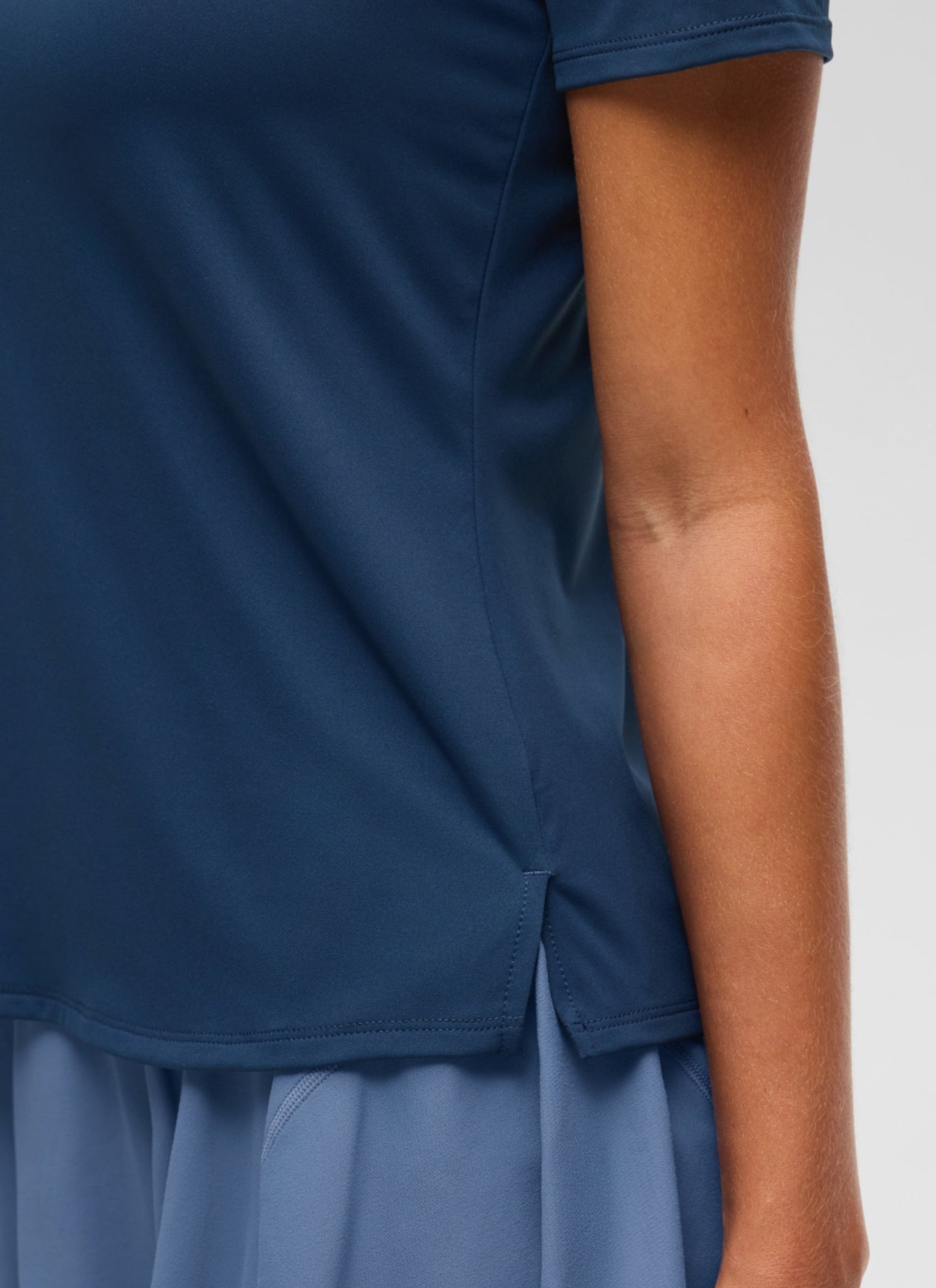 Hip Length Polo Slim Fit Short Sleeve