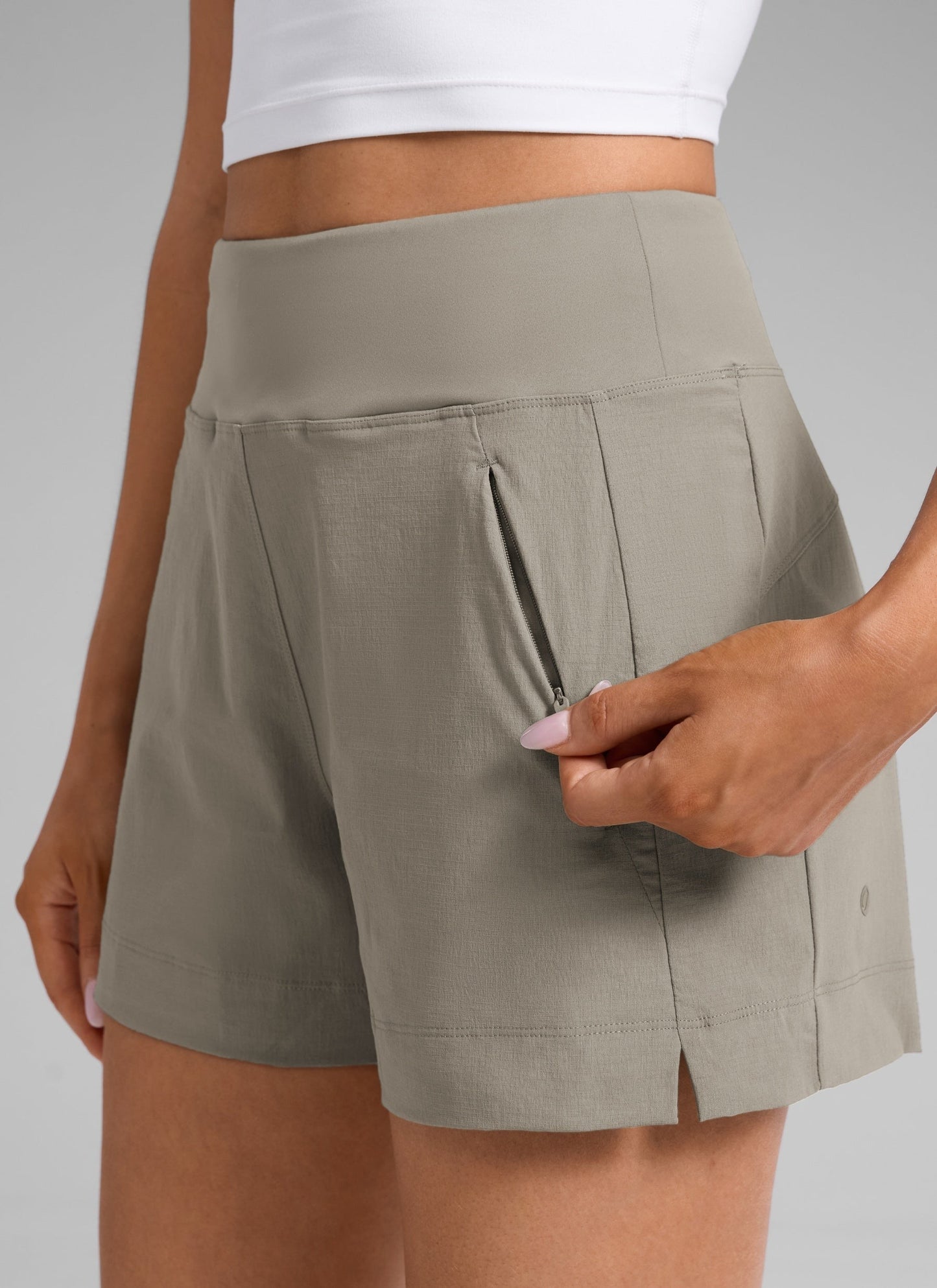 Ripstop Zip Pocket Mid Rise Shorts 4''