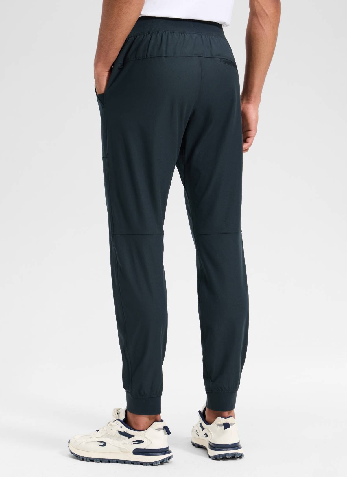 All-day Comfy Slim-Fit Golf Jogger 30''