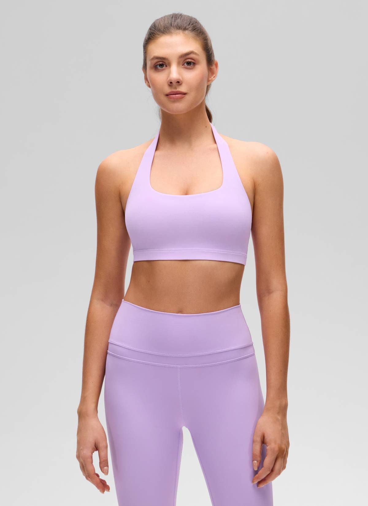 Butterluxe Scoop Neck Open Back Sports Bra