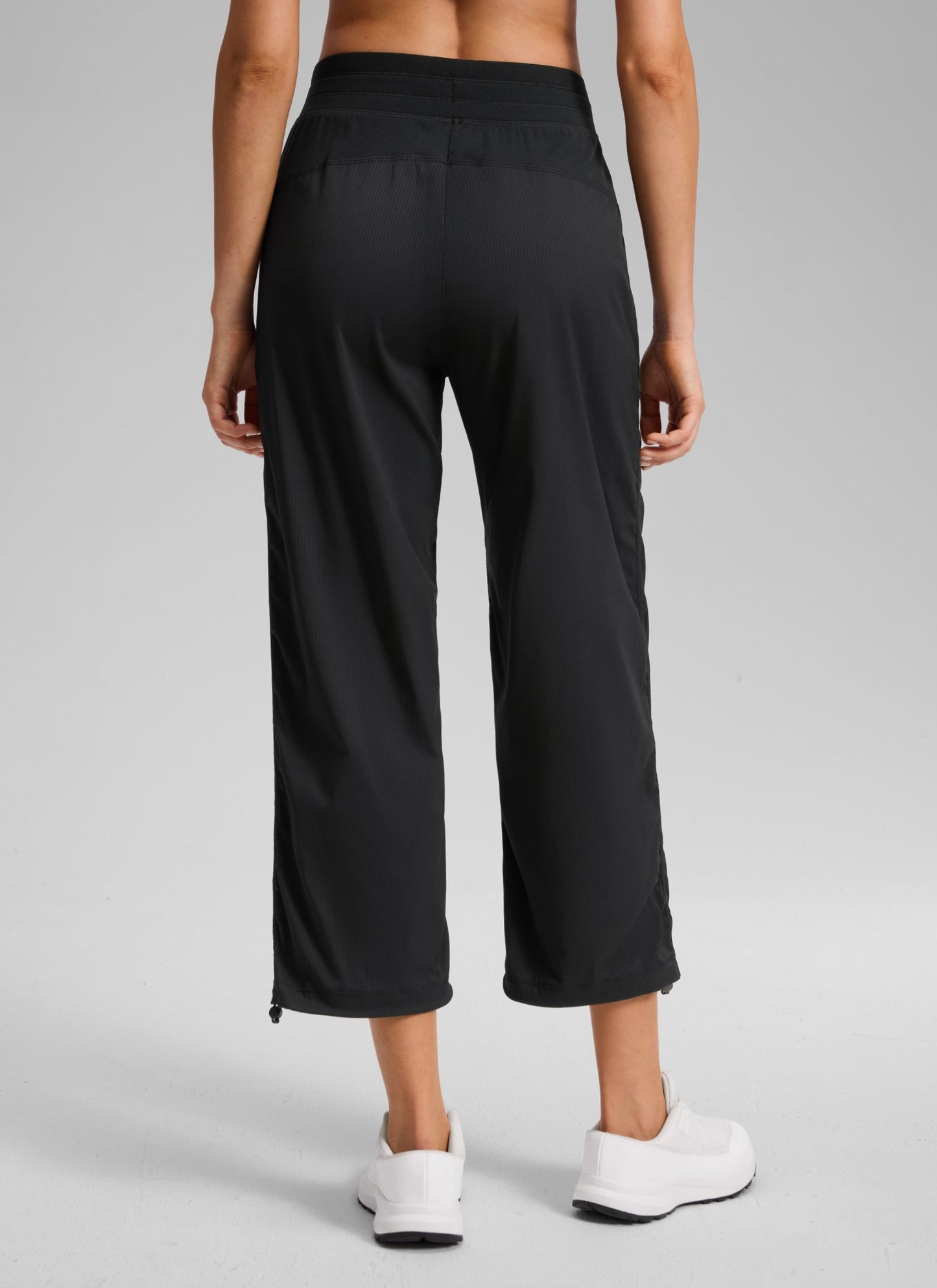 Lightweight Straight Leg Pocket Pant 24"