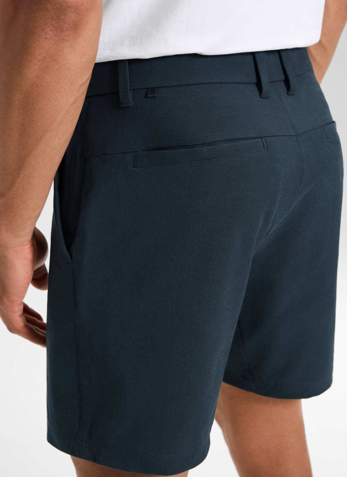 Stretch Cotton Pocket Chino Shorts 7"