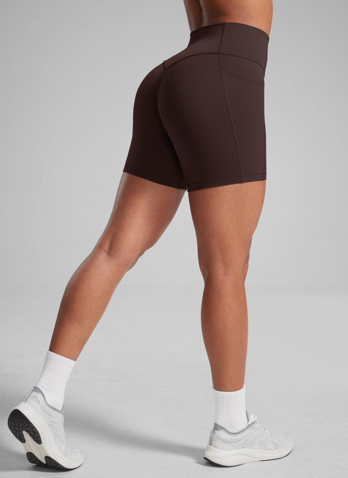 SecretsculptTM No Front Seam Pocket Shorts 5''