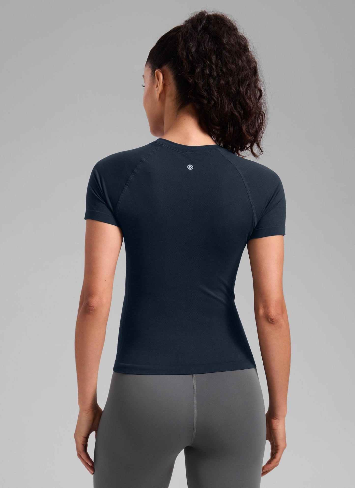 Seamless Waist Length Crewneck Short Sleeve