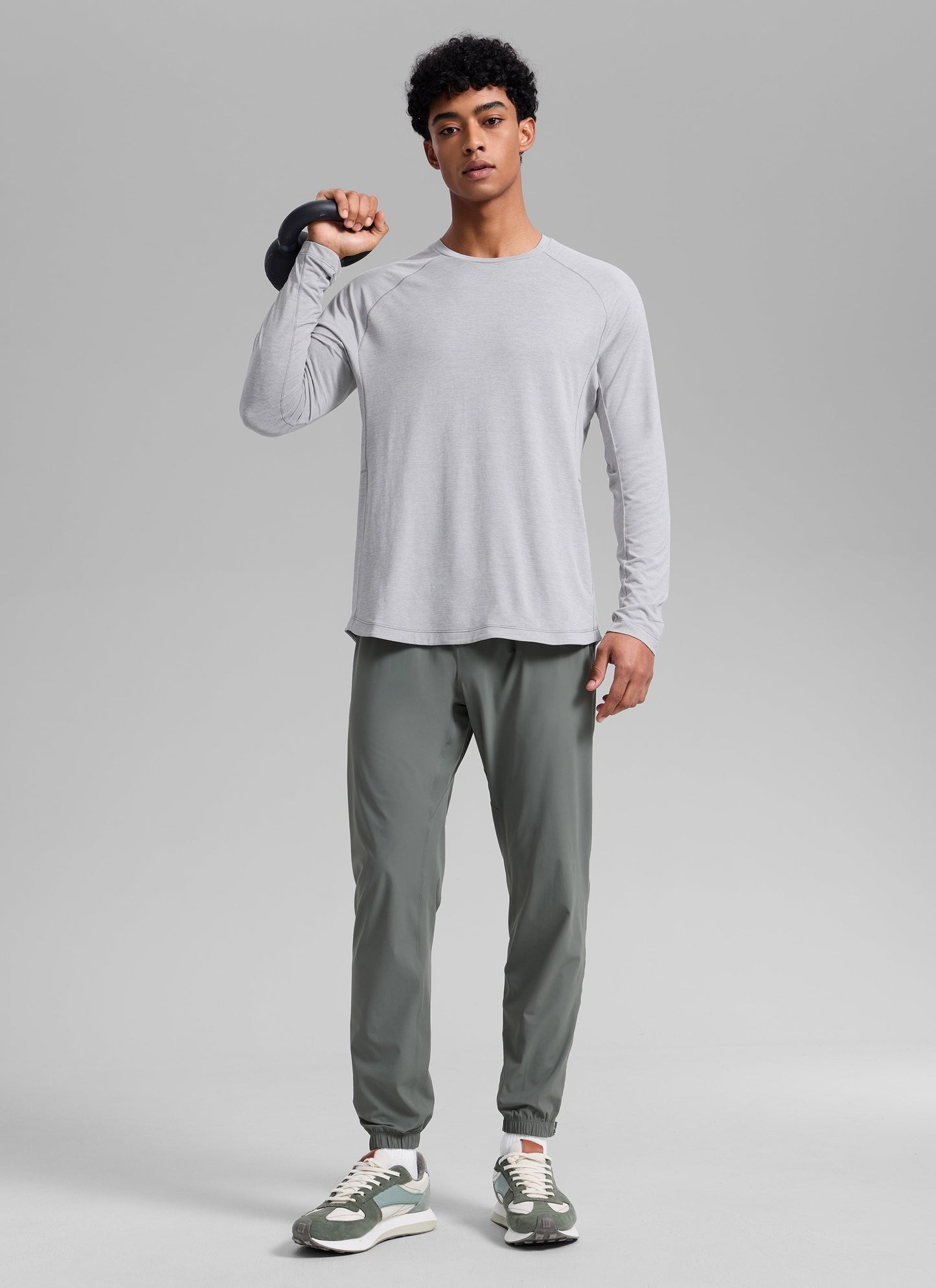 Lightweight Rounded Scallop Bottom Long Sleeves