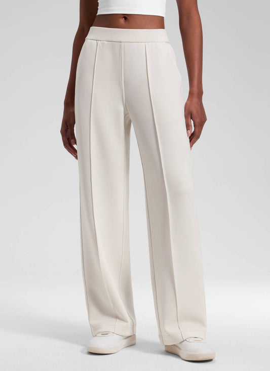 SoftAura Pintuck Straight Leg Sweatpant 30"