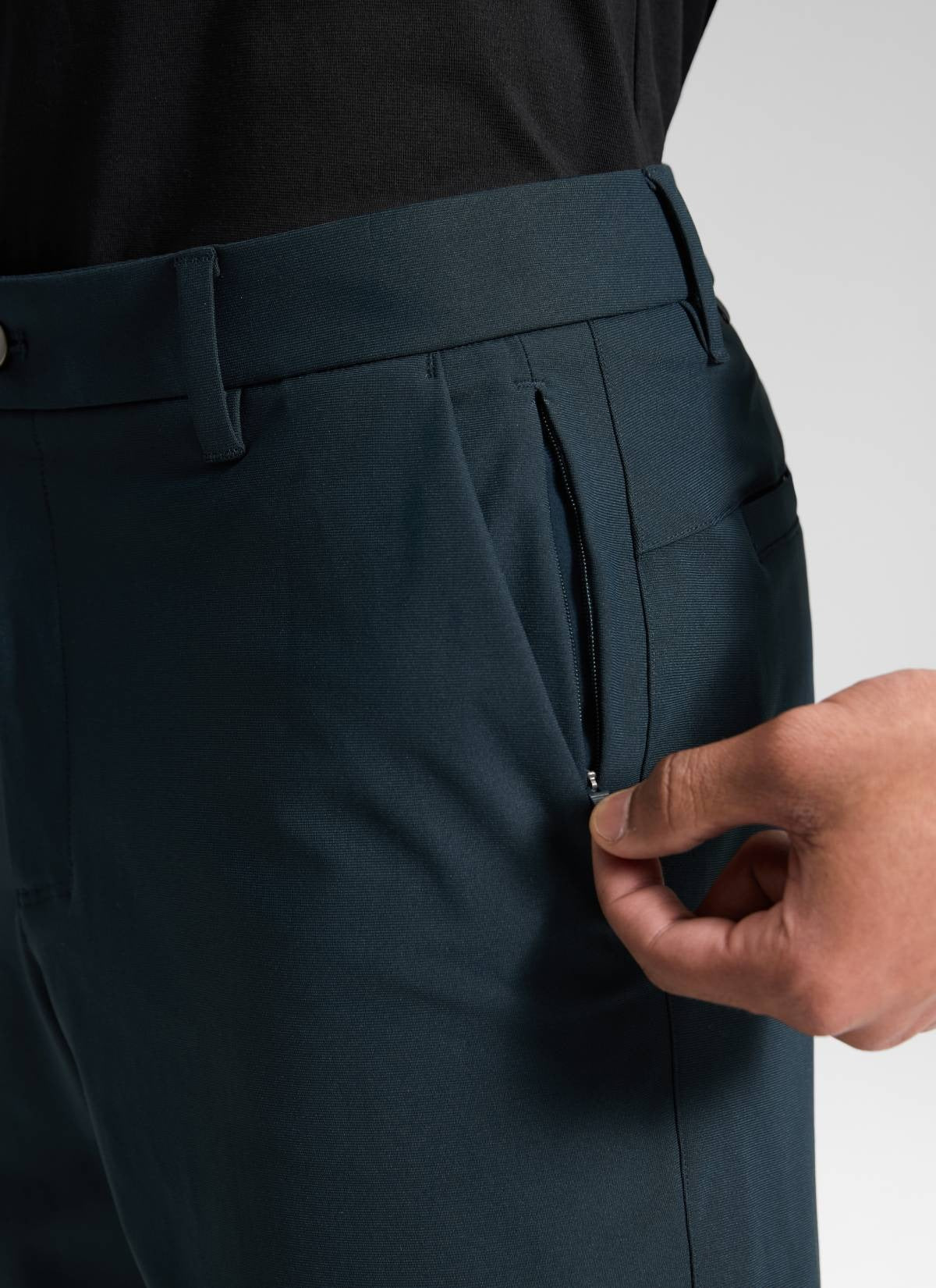 All-Day Comfy Golf Shorts with Pockets 7''