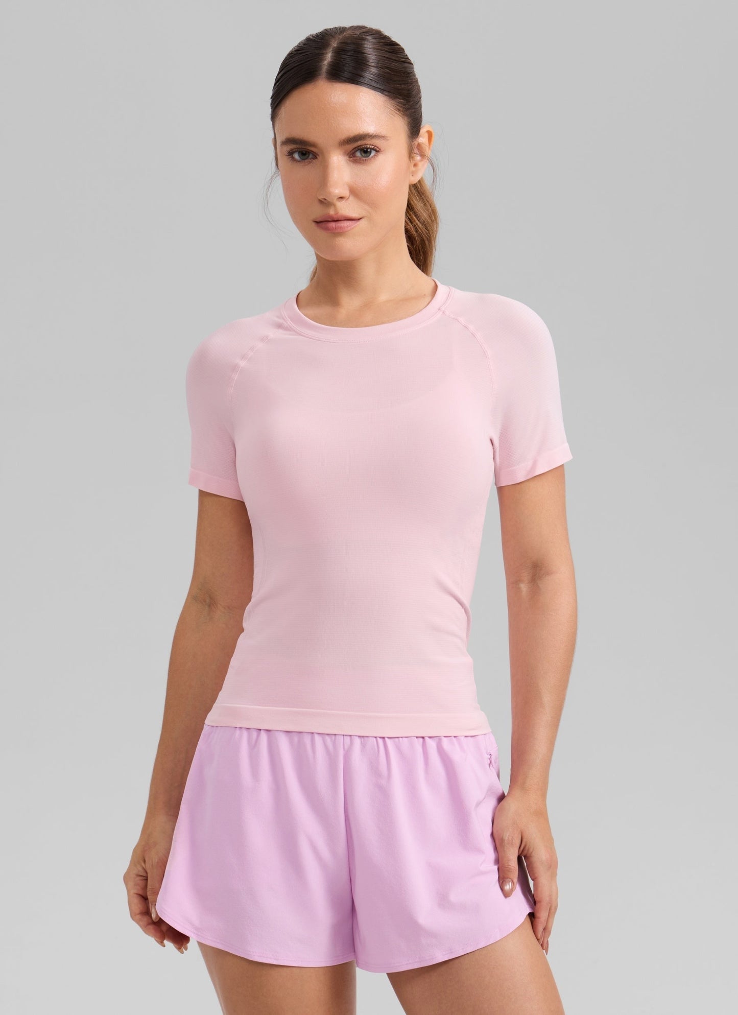 Seamless Waist Length Crewneck Short Sleeve