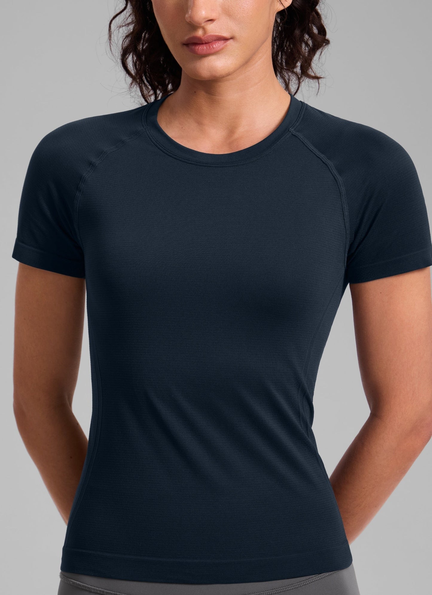 Seamless Waist Length Crewneck Short Sleeve