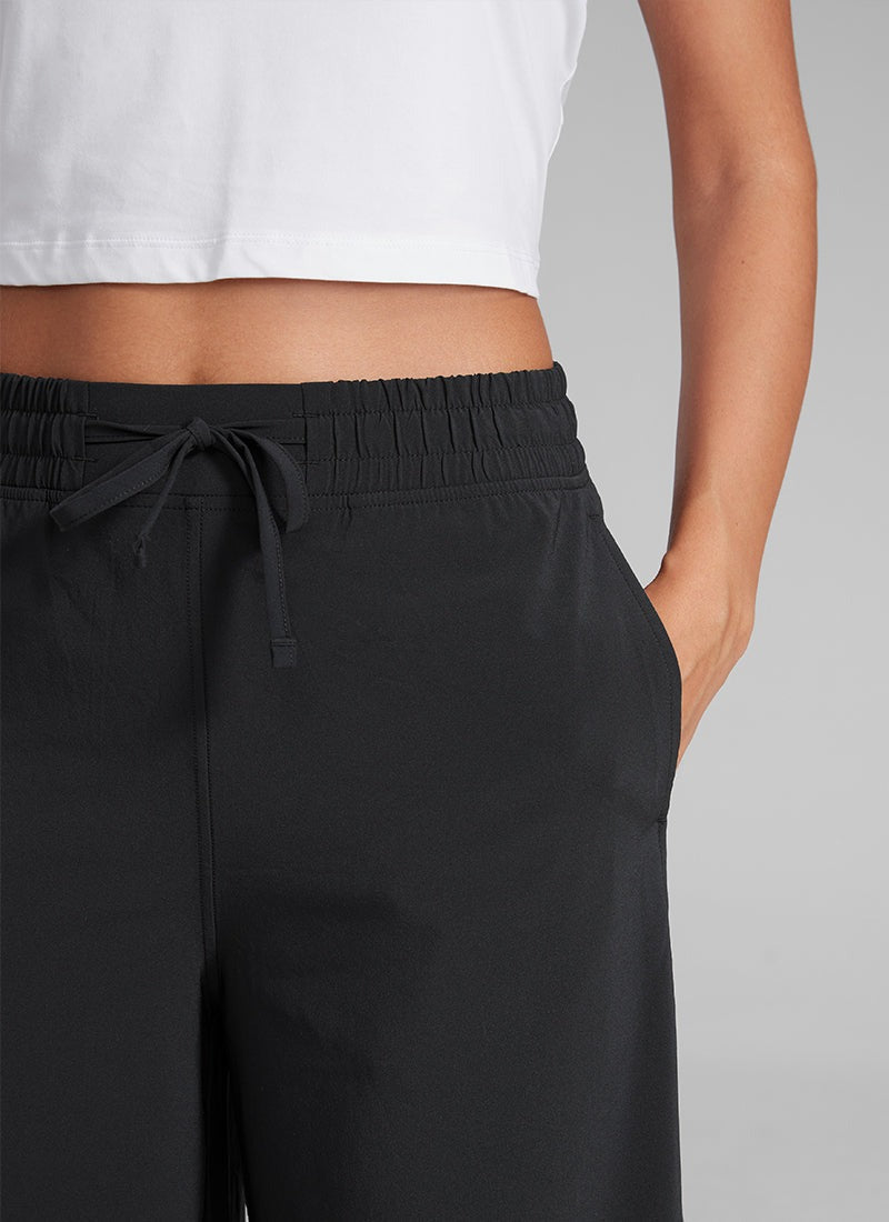 INNOPHRA Lightweight Wide Leg Cropped Pants