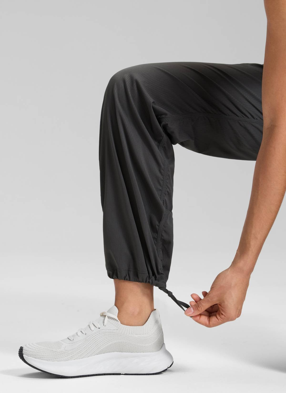 Lightweight Straight Leg Pocket Pant 30"