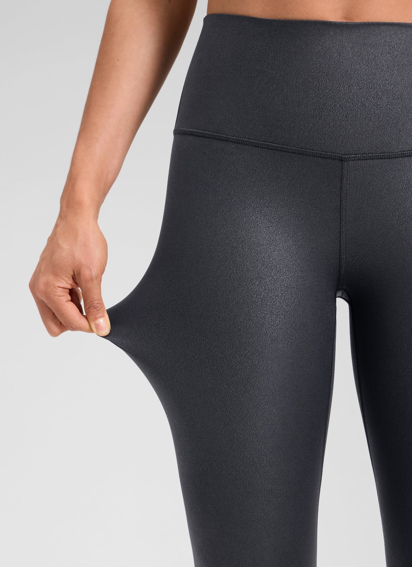 Matte Faux Leather Legging 25''