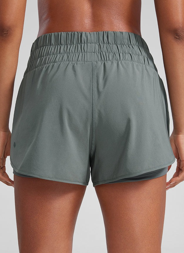 Feathery-Fit Soft 2 in 1 High Rise Shorts 3''