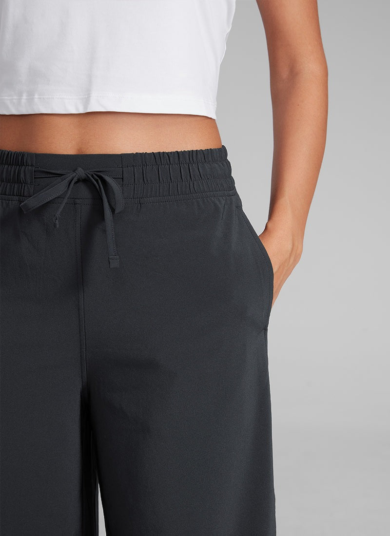 INNOPHRA Lightweight Wide Leg Cropped Pants