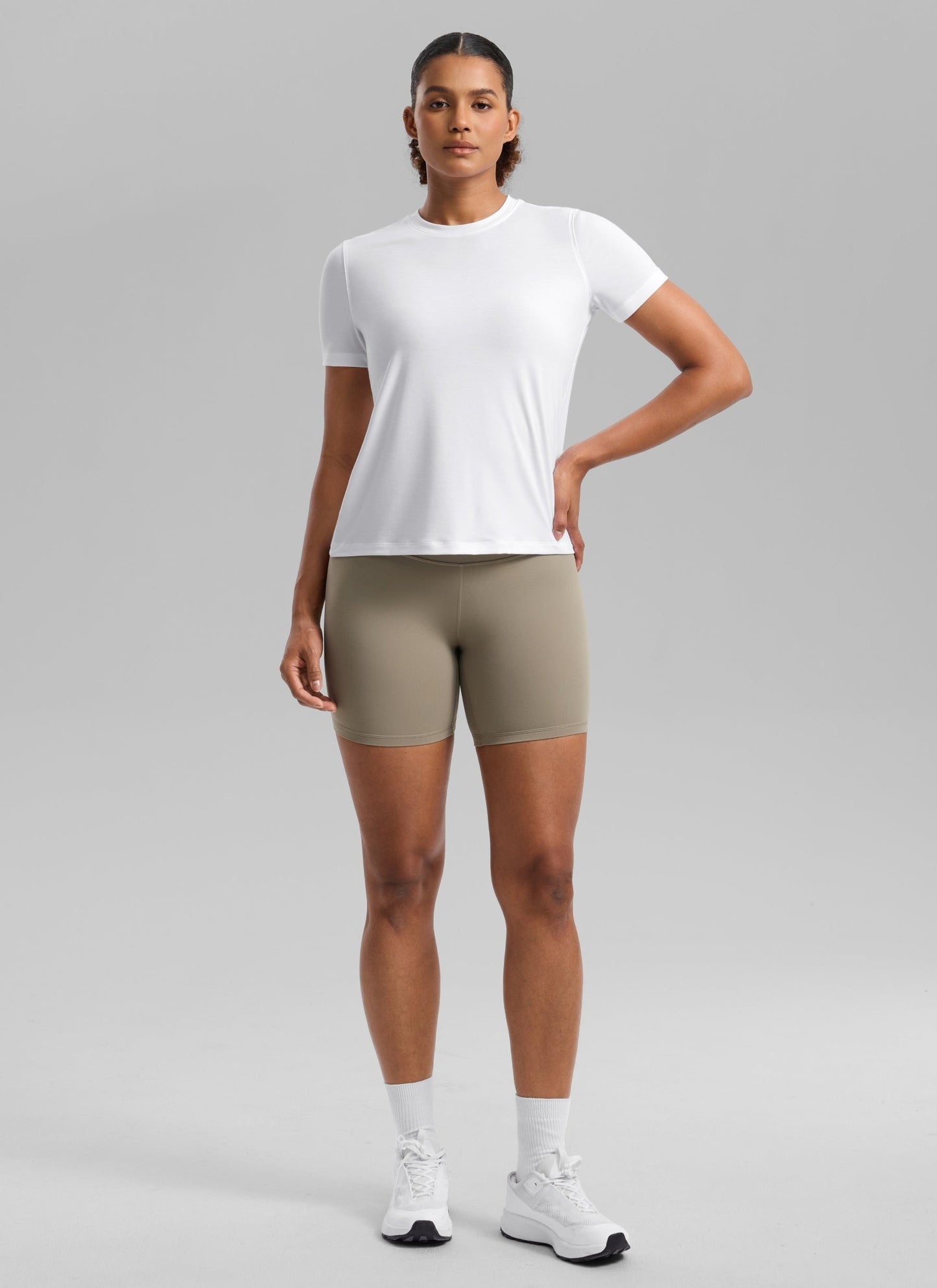Quick Dry Crewneck Hip Length Short Sleeve