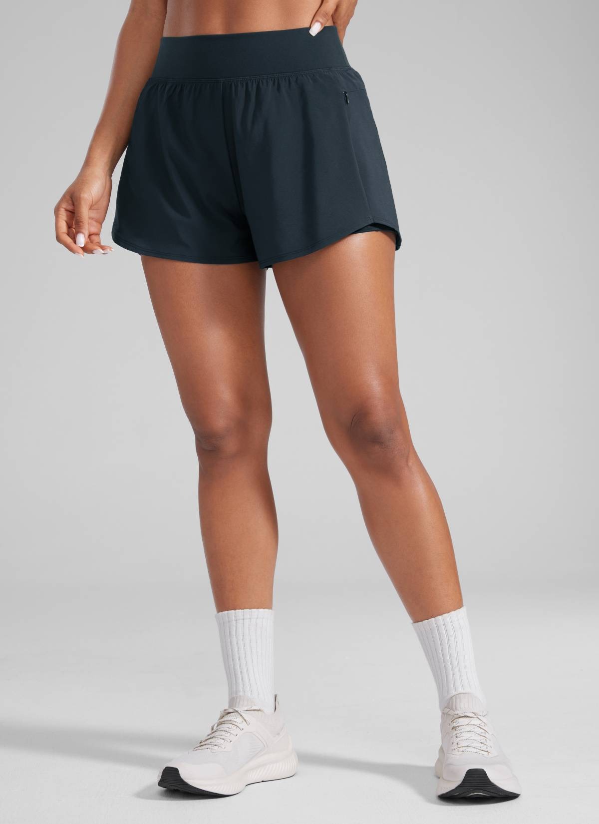 Feathery-Fit Soft 2 in 1 Zip Pocket Shorts 3"