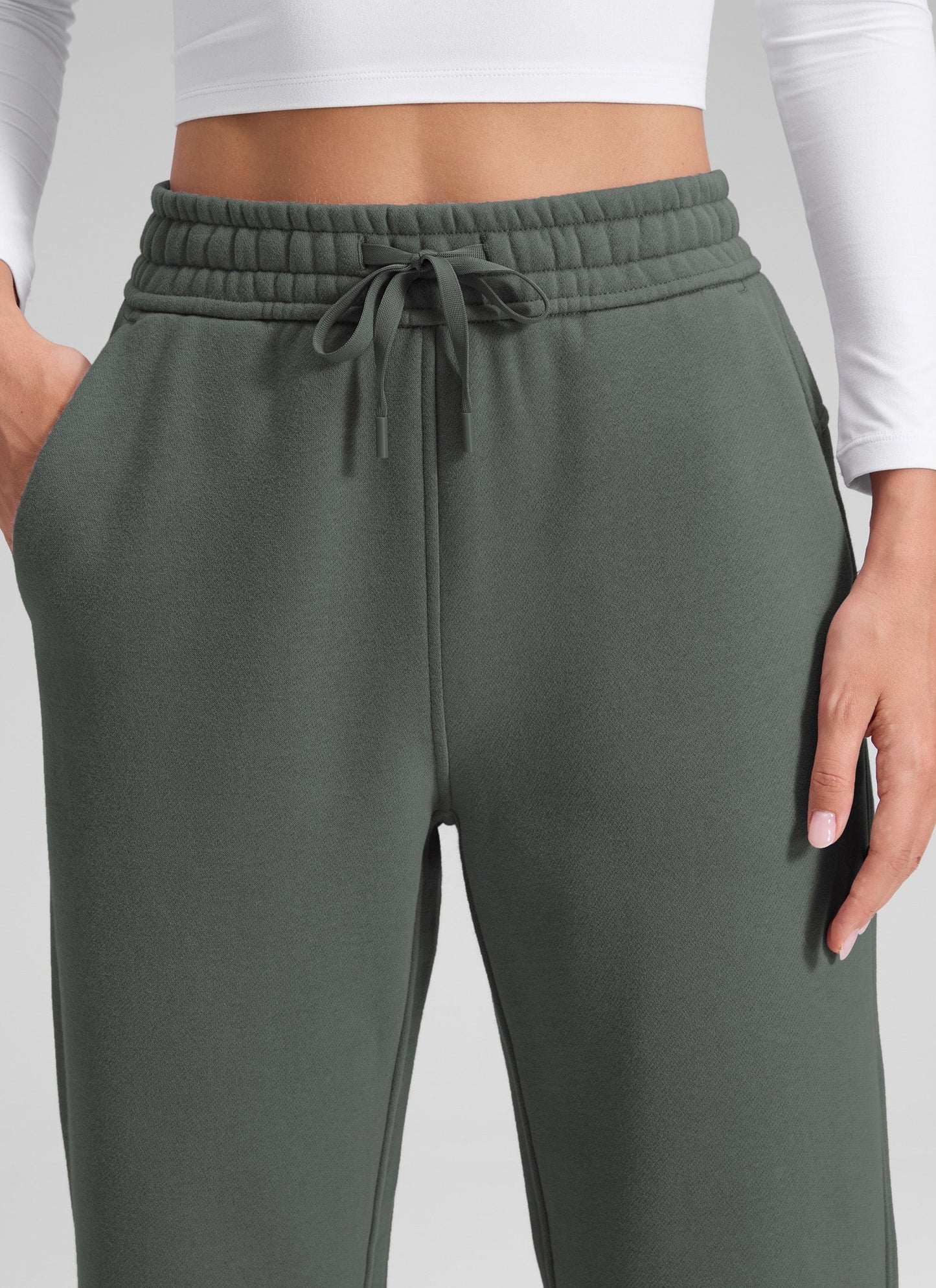 Fleece Lined Straight Leg Sweatpant 28''