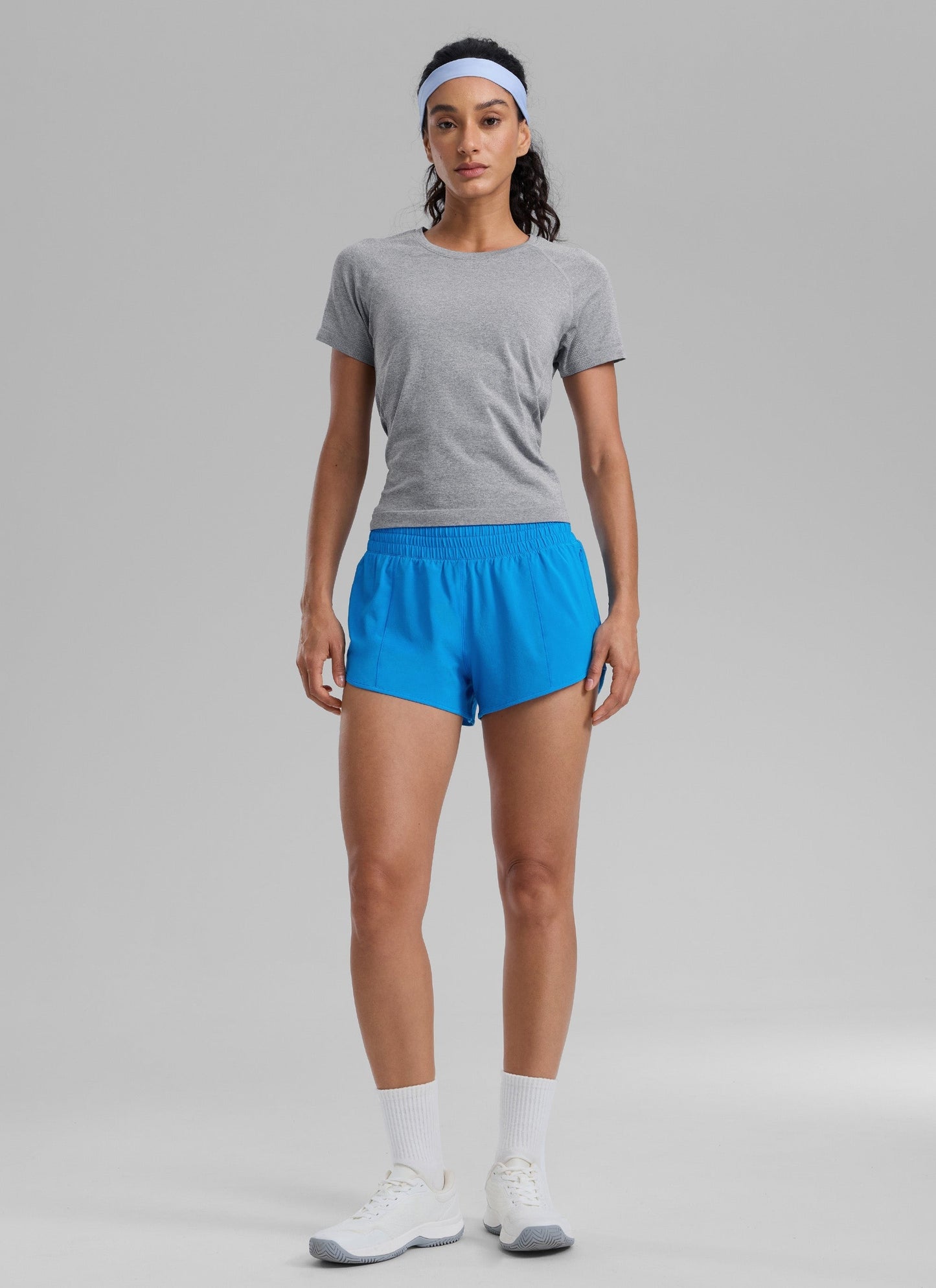 Feathery-Fit Soft Lined Zip Pocket Shorts 2.5''