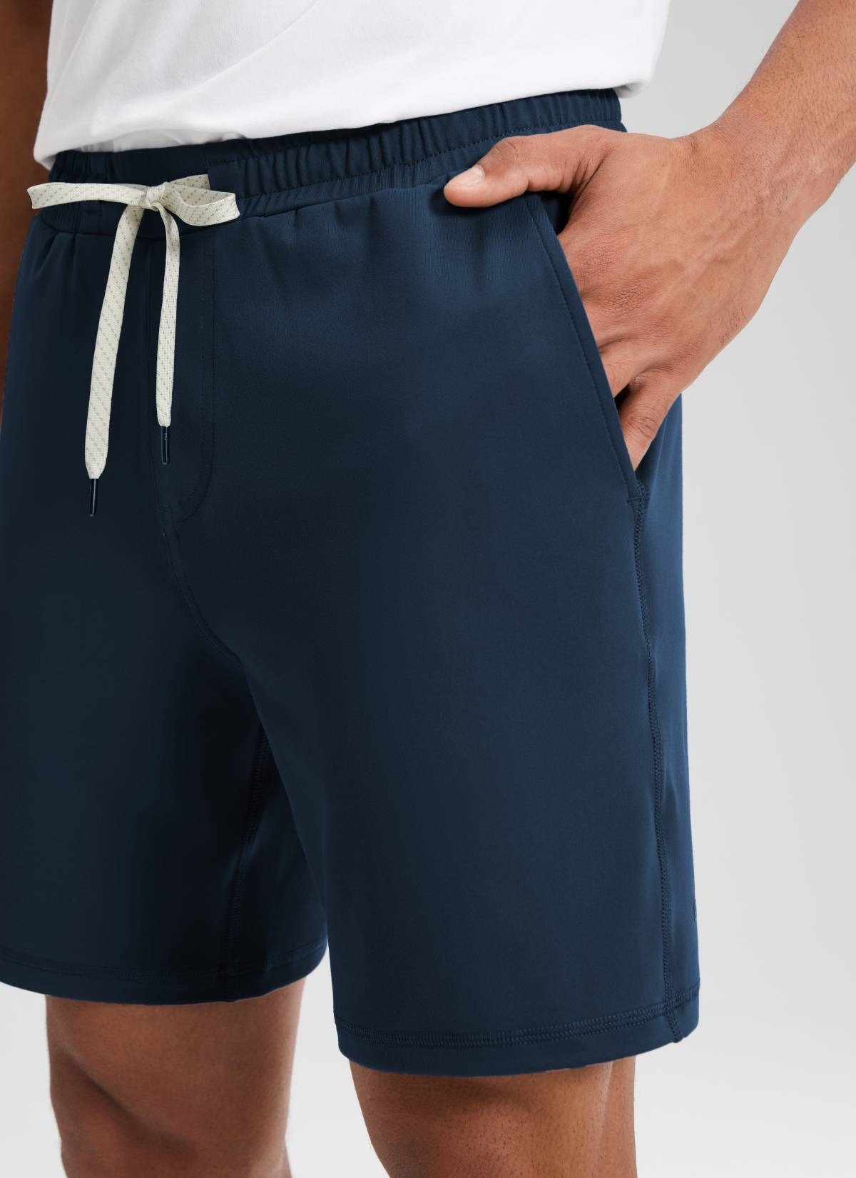 Drawstring Performance Knit Shorts 7"