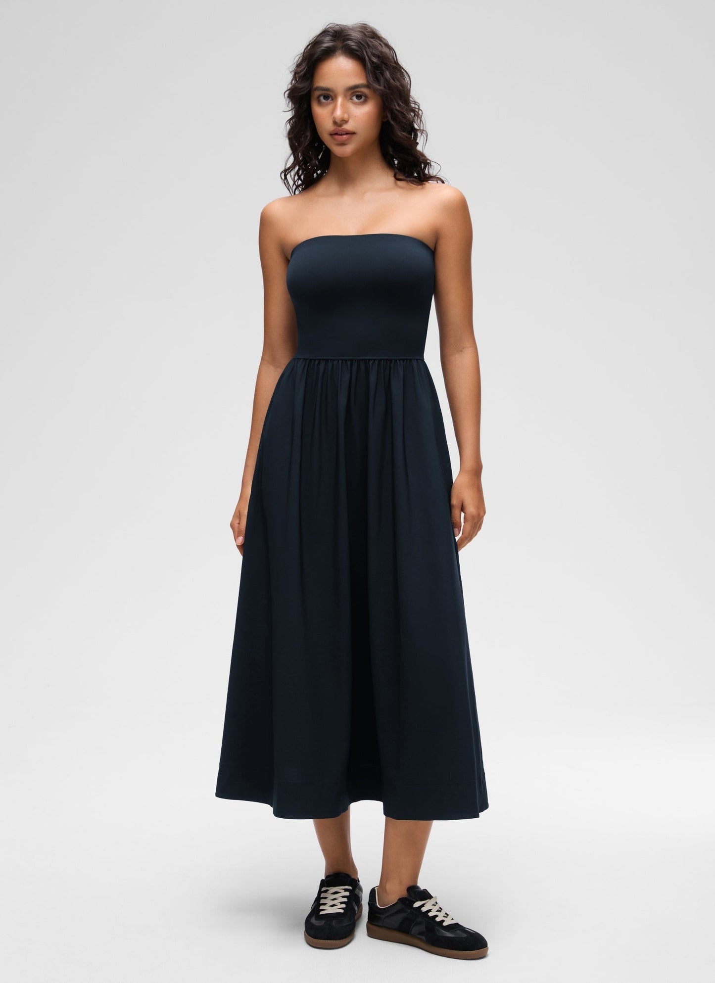 Dual-fabric Strapless Maxi Dress