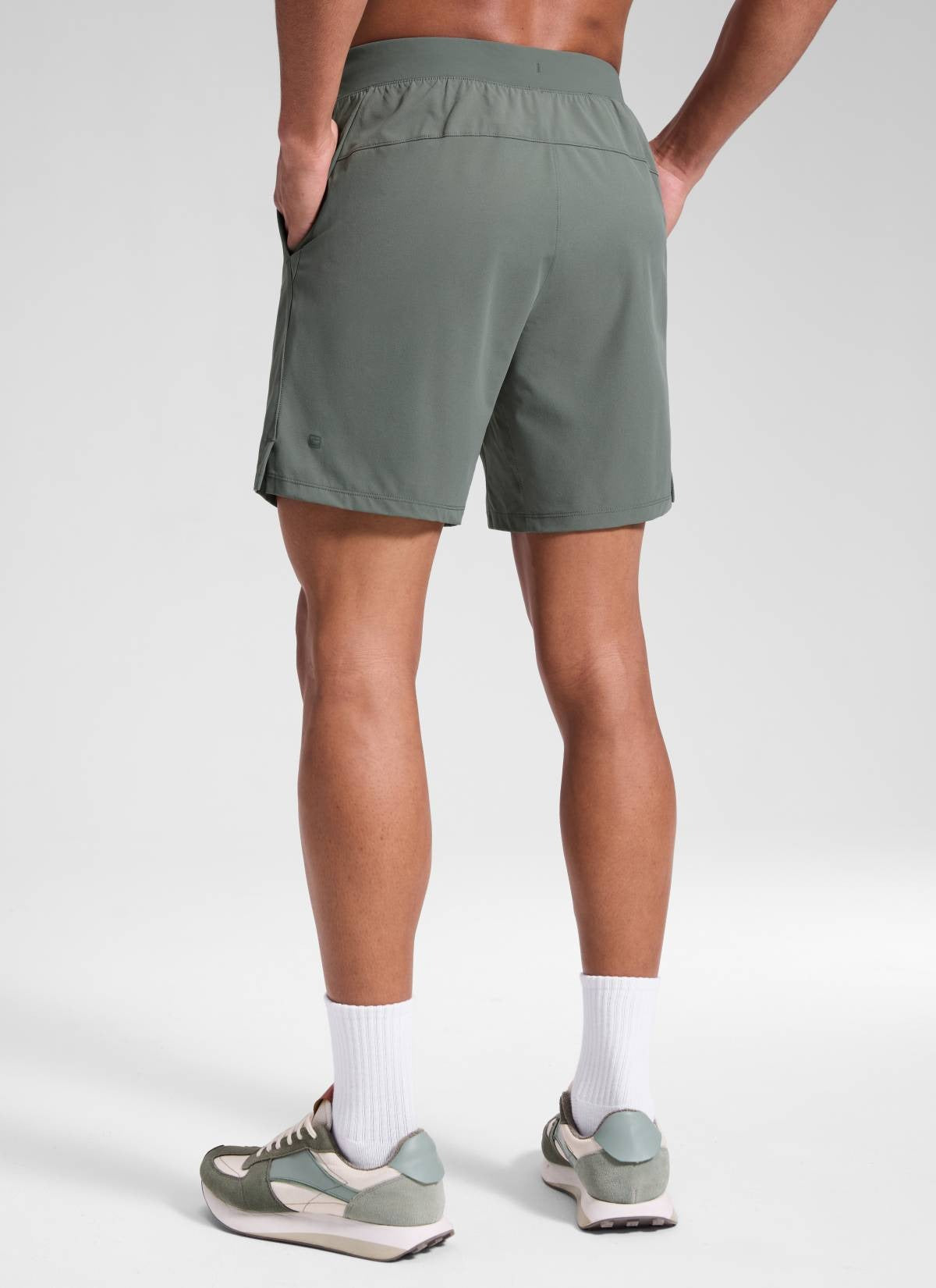 Motion Linerless Pocket Workout Shorts 7"