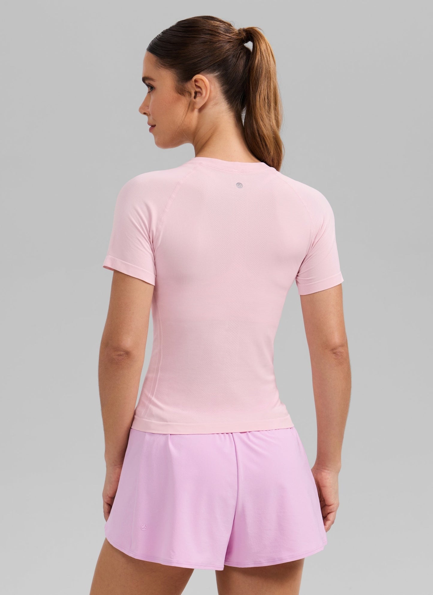 Seamless Waist Length Crewneck Short Sleeve