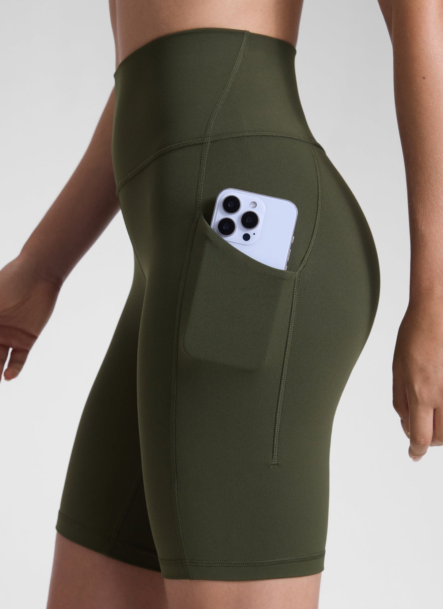 Butterluxe Pocket Yoga Shorts 8''