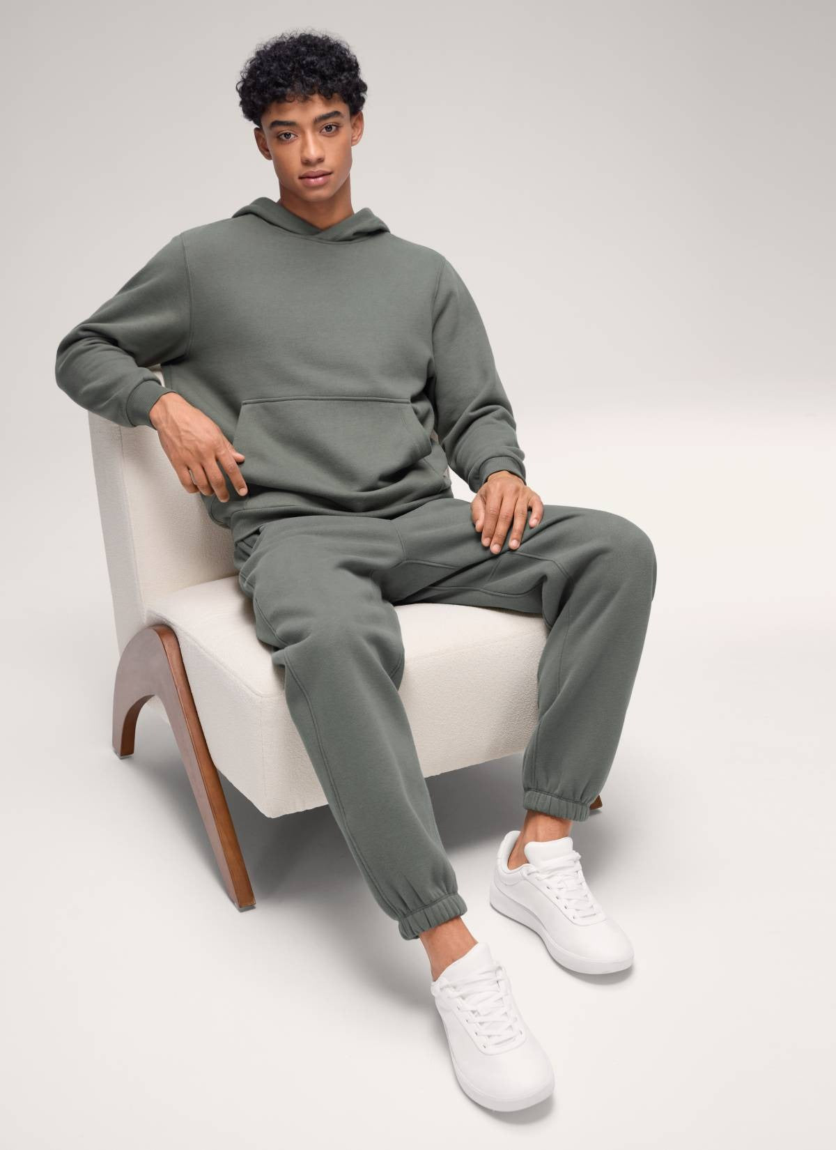 Fleece Lined Pocket Pullover Hoodie