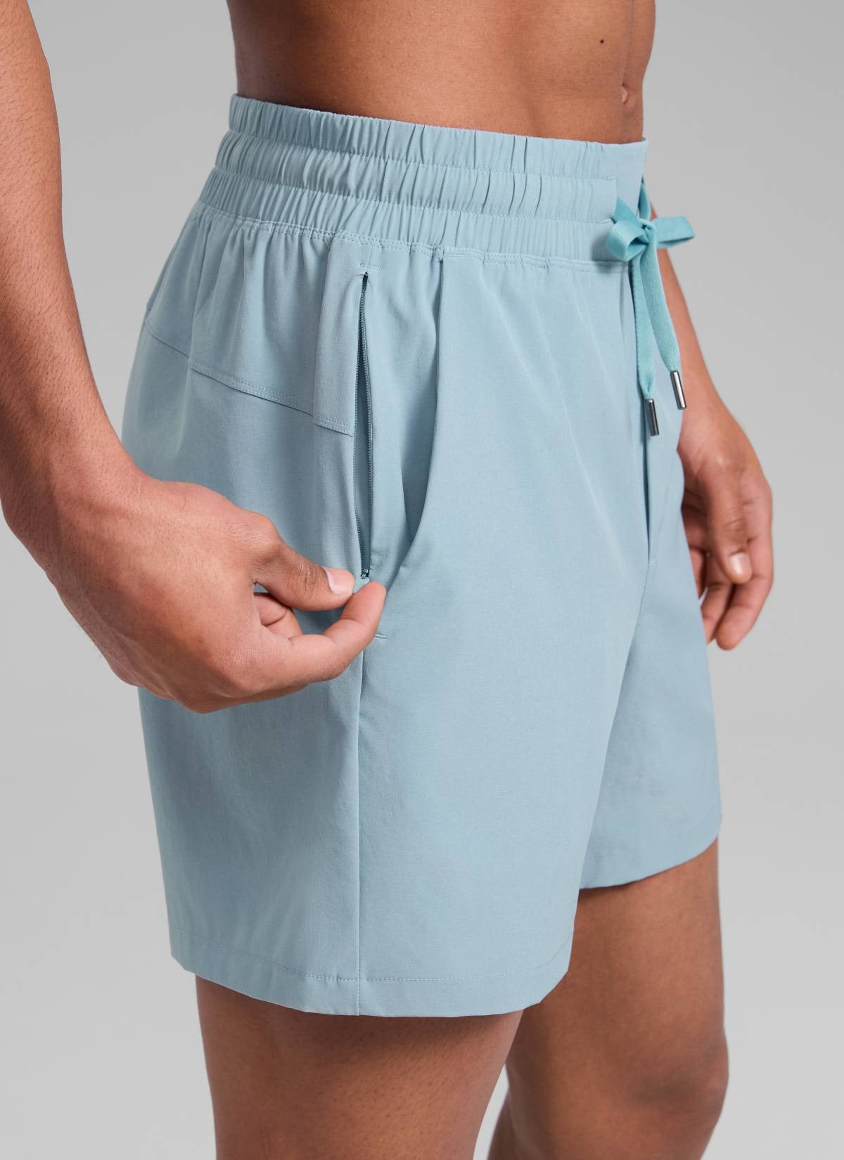 Feathery-Fit Workout Shorts 5''- Linerless