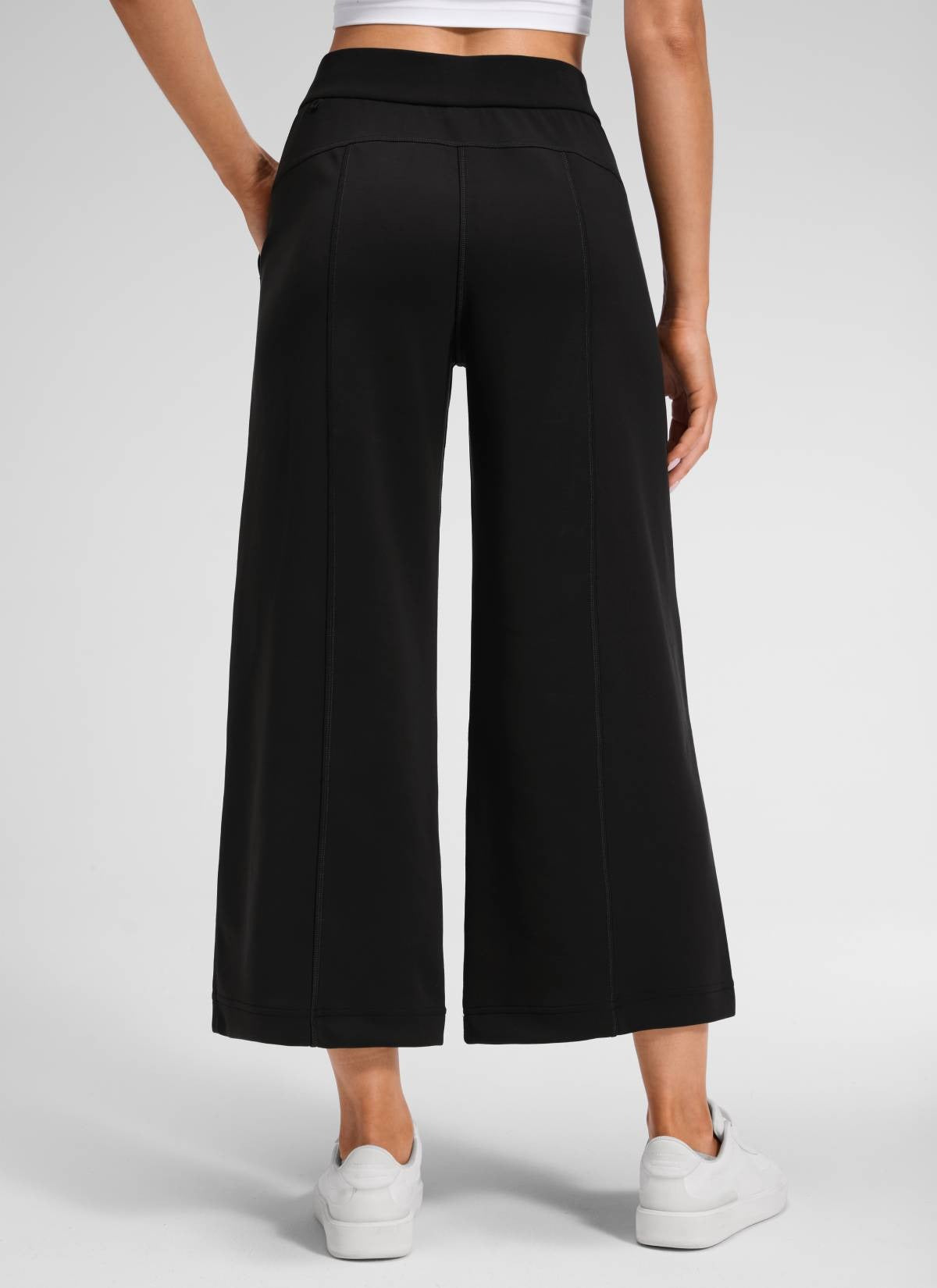 SoftAura Wide Leg Cropped Sweatpant 25"