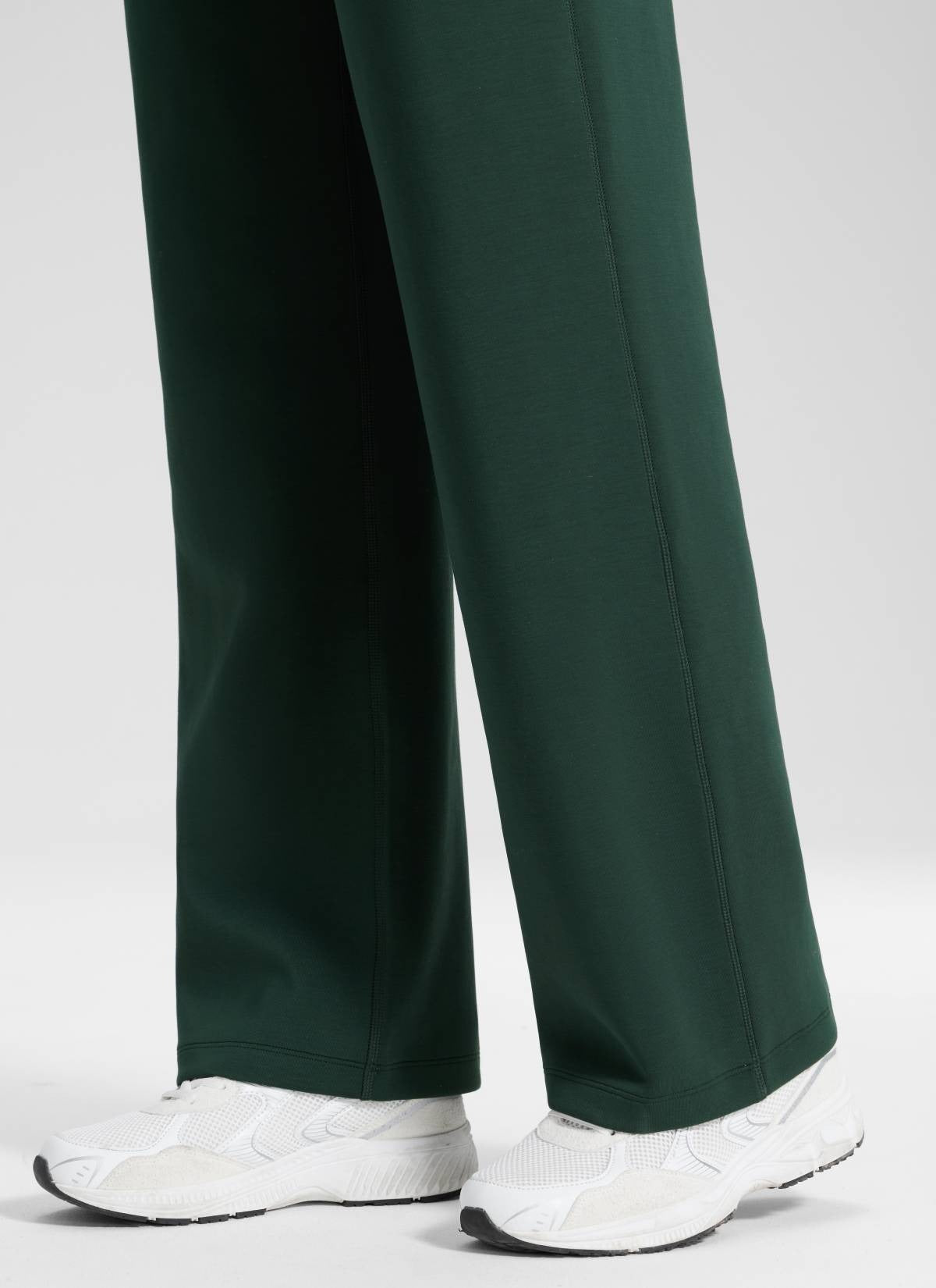 SoftAura High Rise Sweatpant 31''
