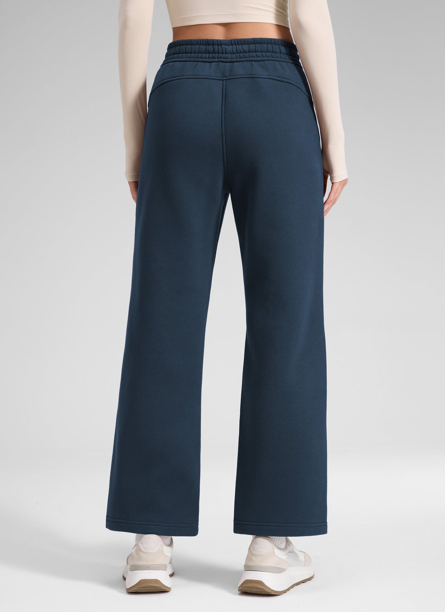 Fleece Lined Straight Leg Sweatpant 28''