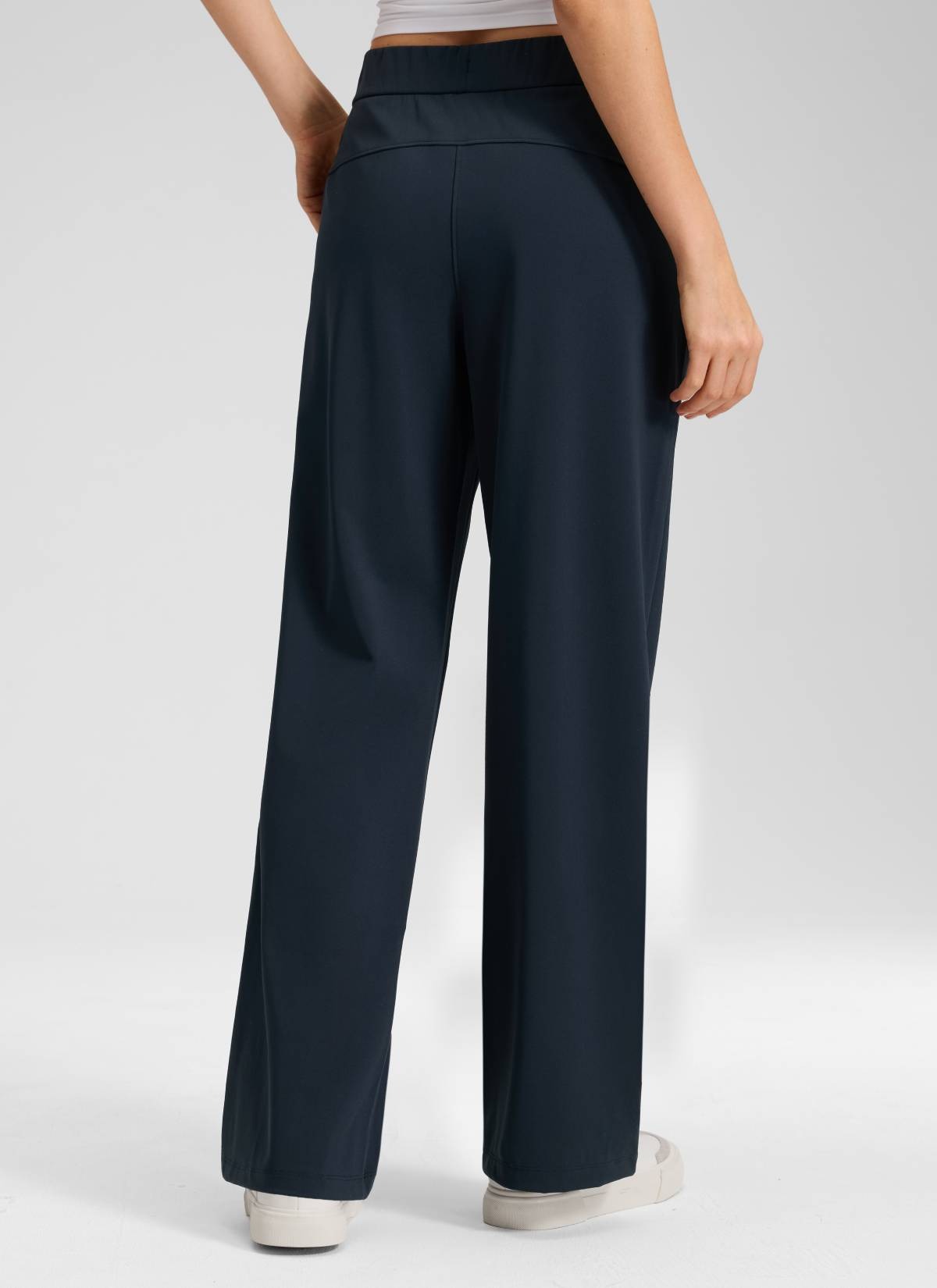 Walk the City Pocket Straight Leg Pant 30"