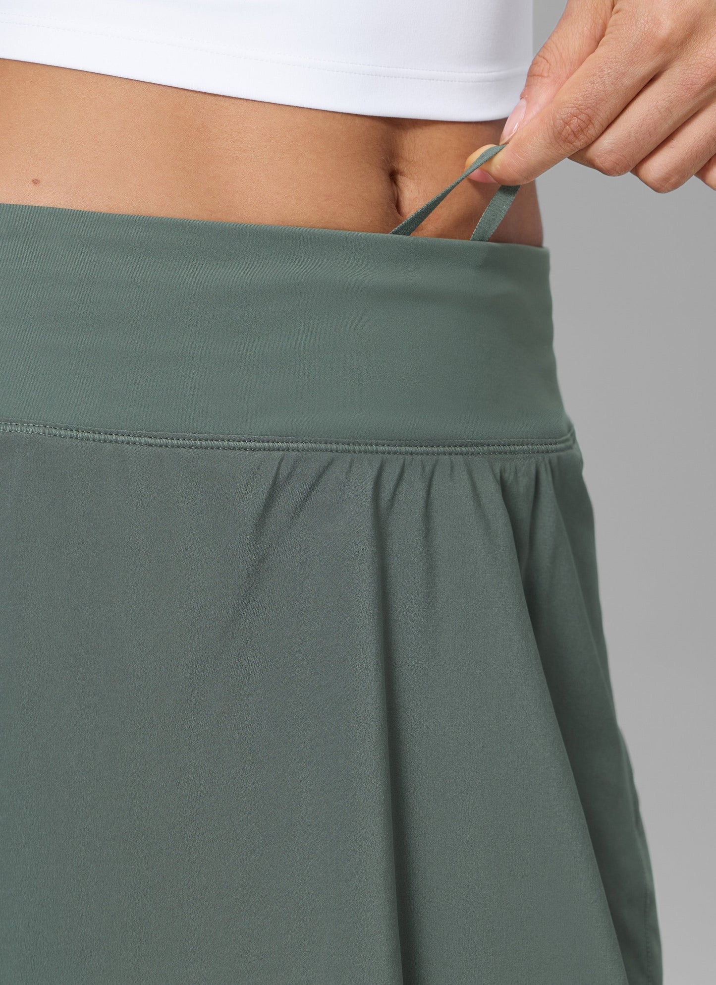 Feathery-Fit Mid Rise Tennis Skirt 13''