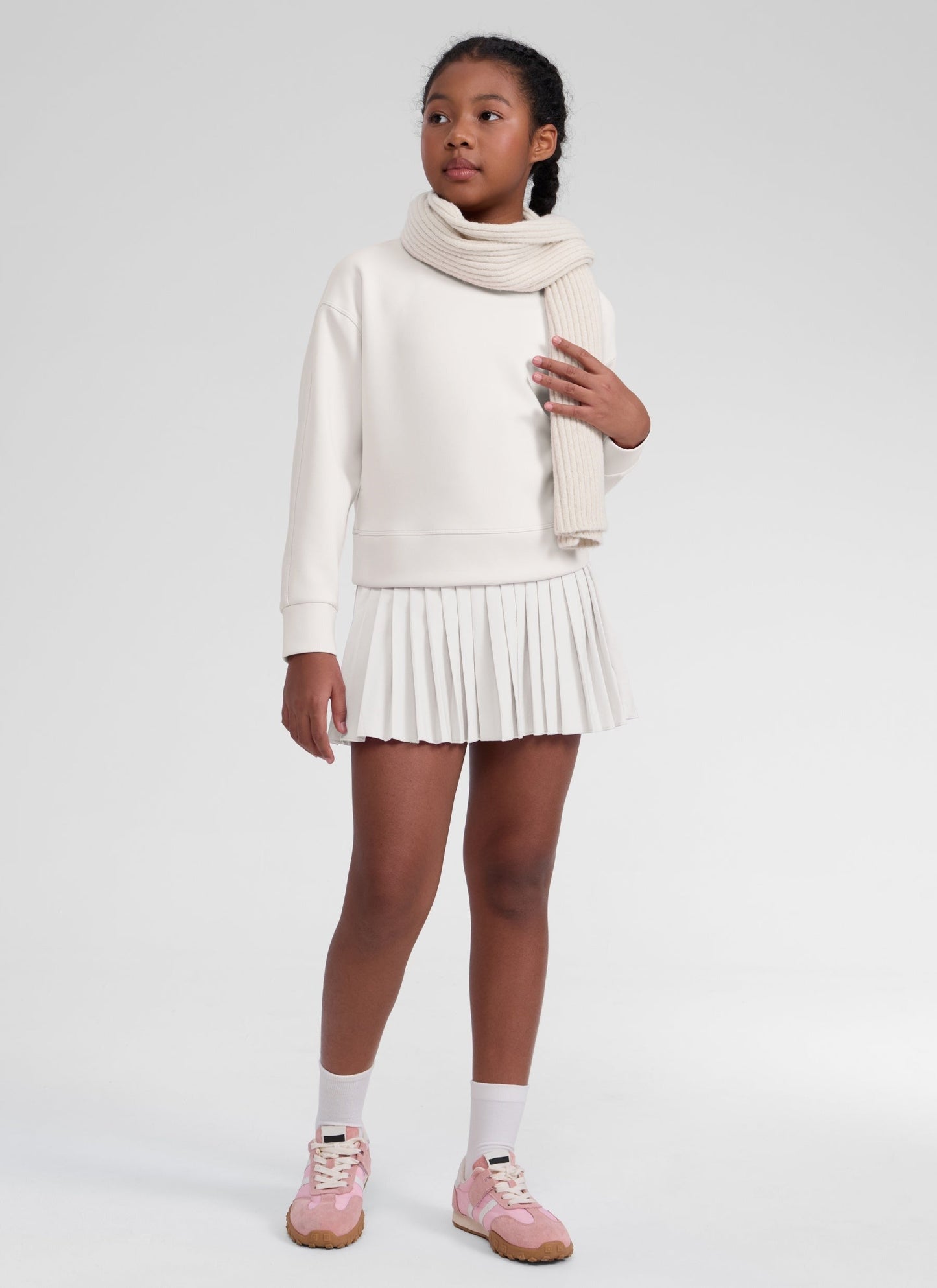 SoftAura Pullover Workout Sweatshirt