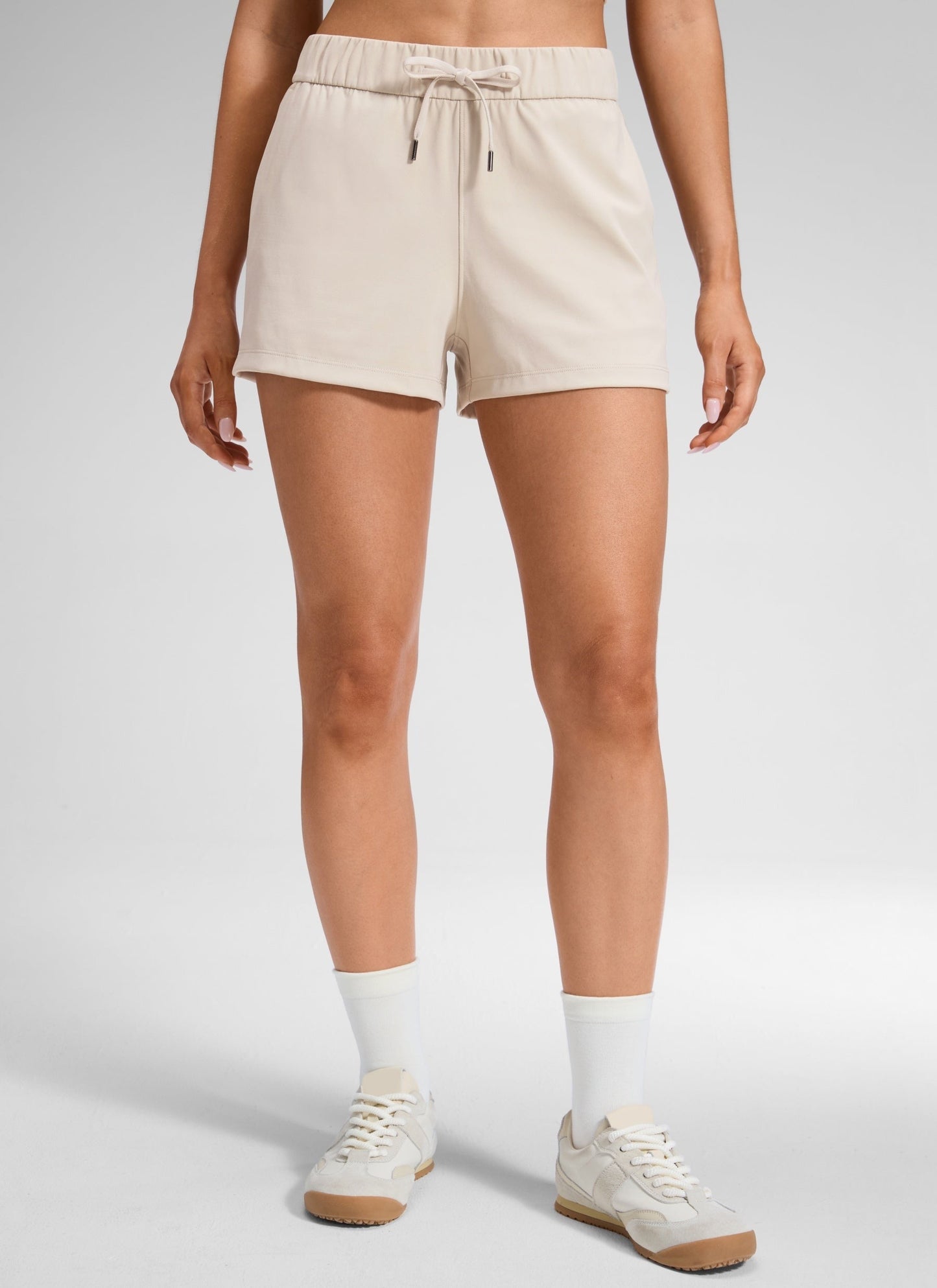 Stretch Mid Rise Pocket Shorts 2.5"