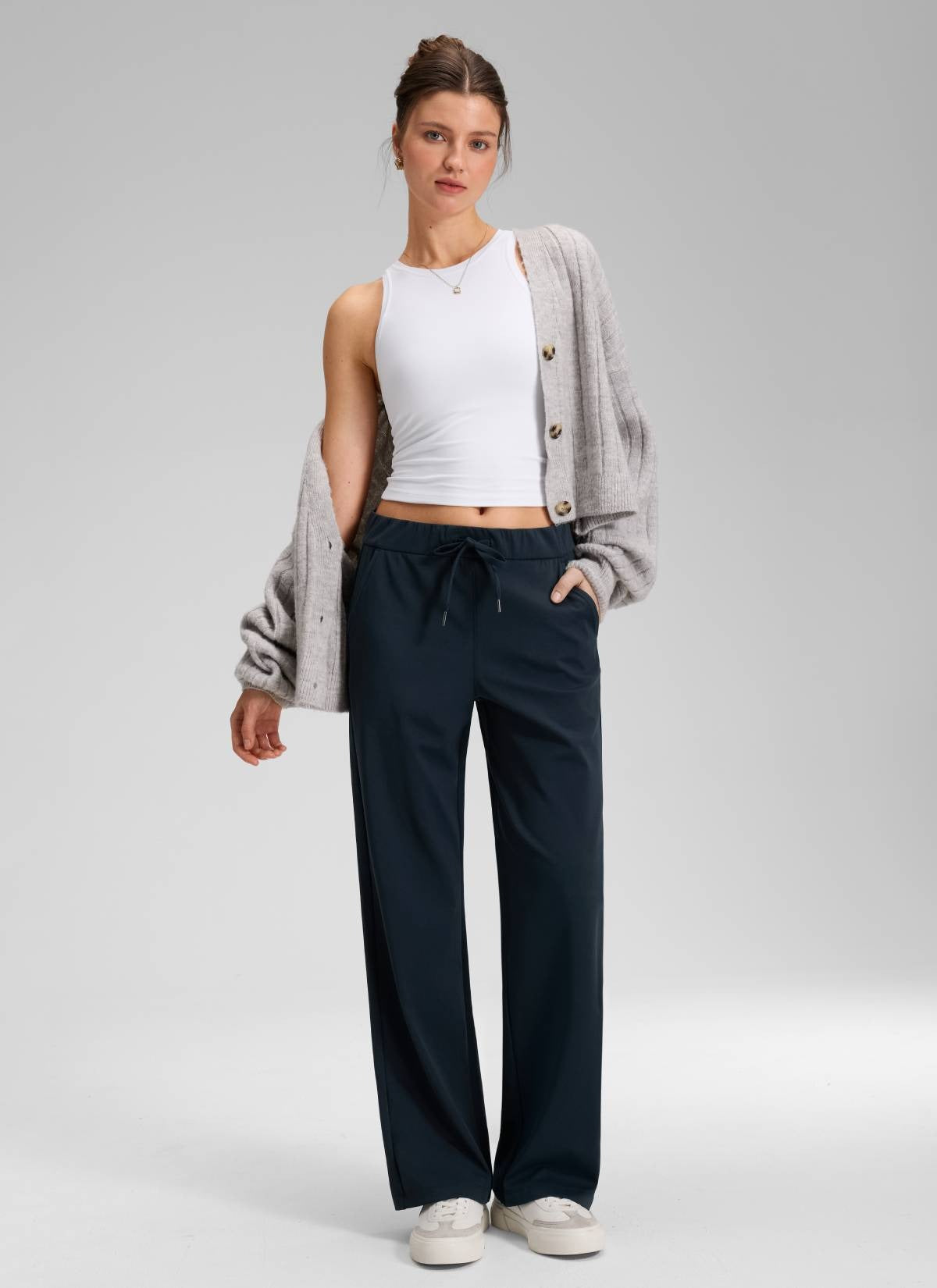 Walk the City Pocket Straight Leg Pant 30"