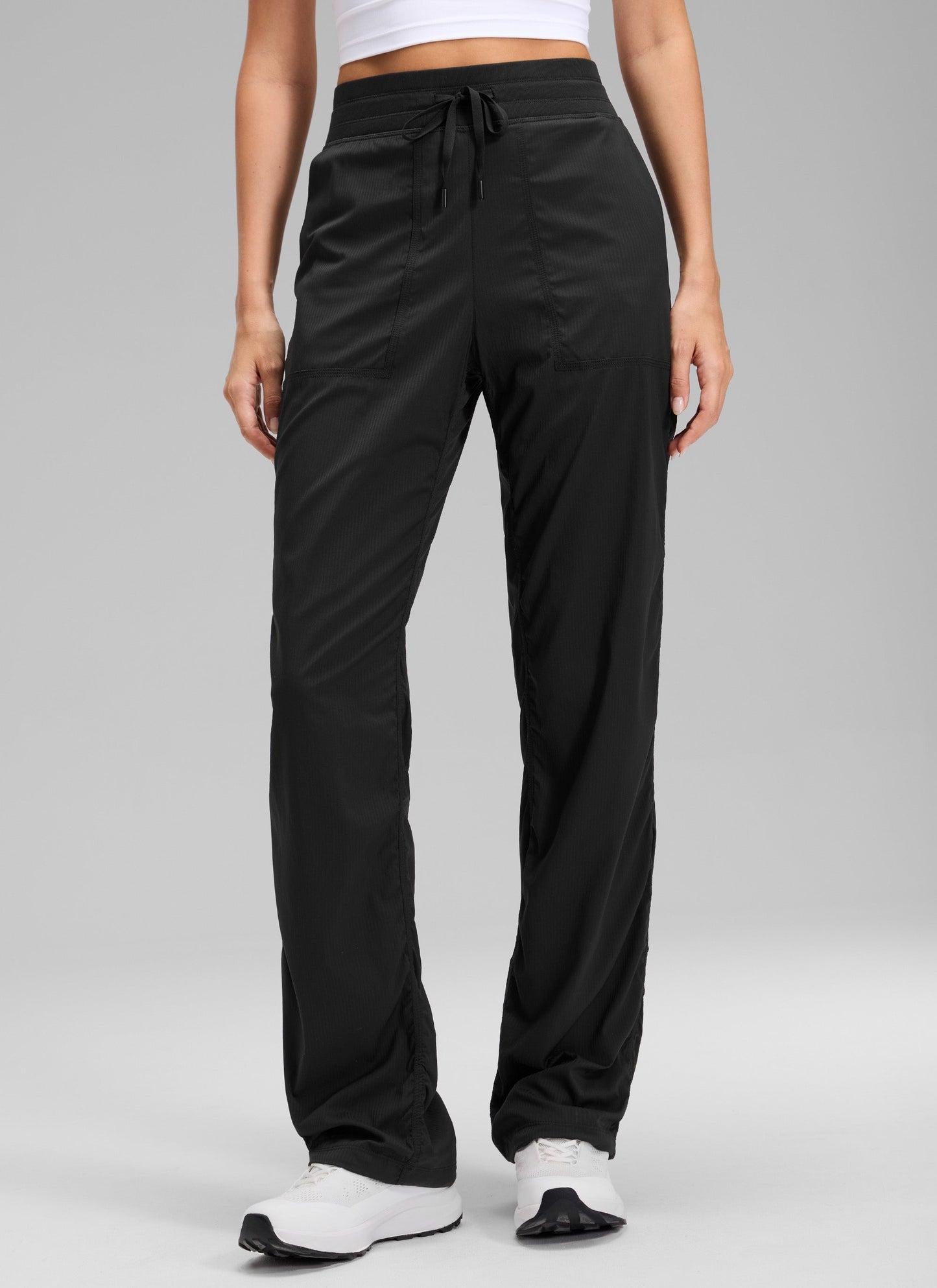 Lightweight Straight Leg Pocket Pant 32"