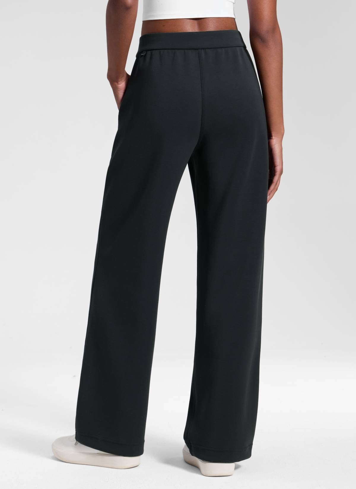SoftAura Pintuck Straight Leg Sweatpant 30"