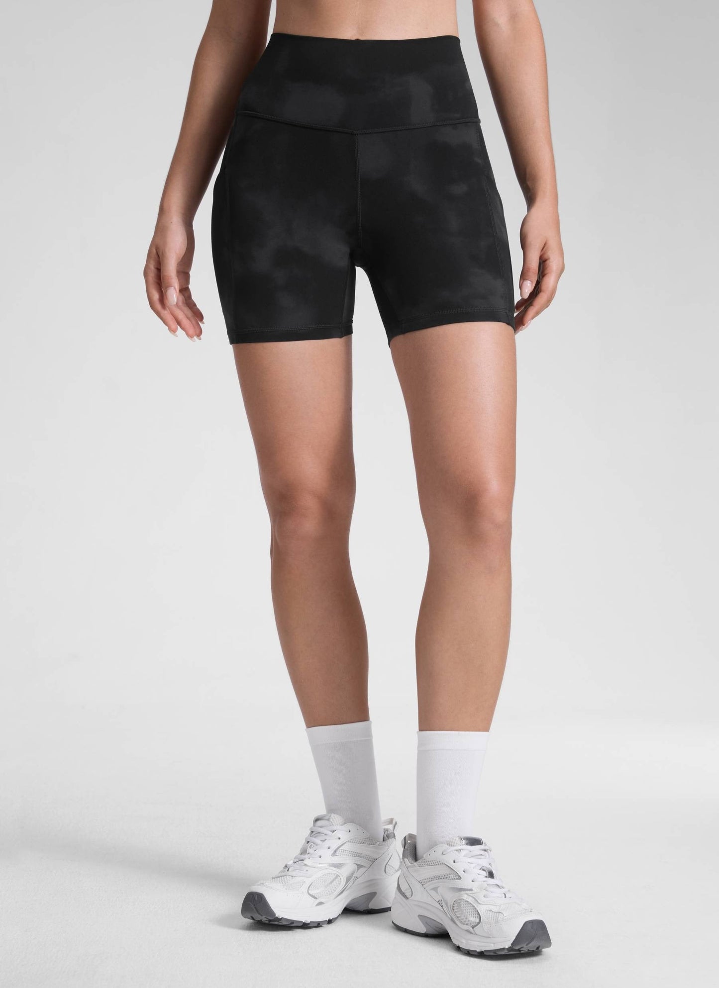Butterluxe Pocket Yoga Shorts 5''