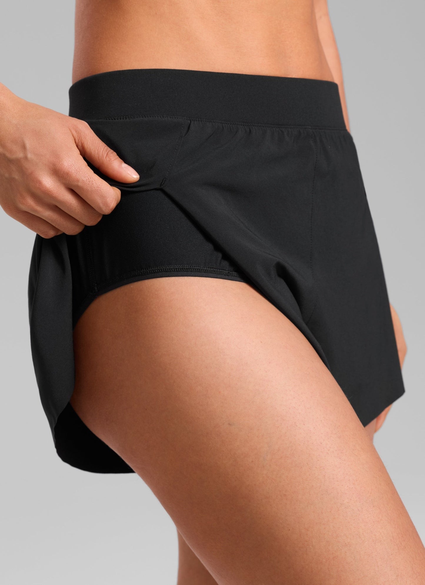 Feathery-Fit Soft Liner High Rise Shorts 2.5''