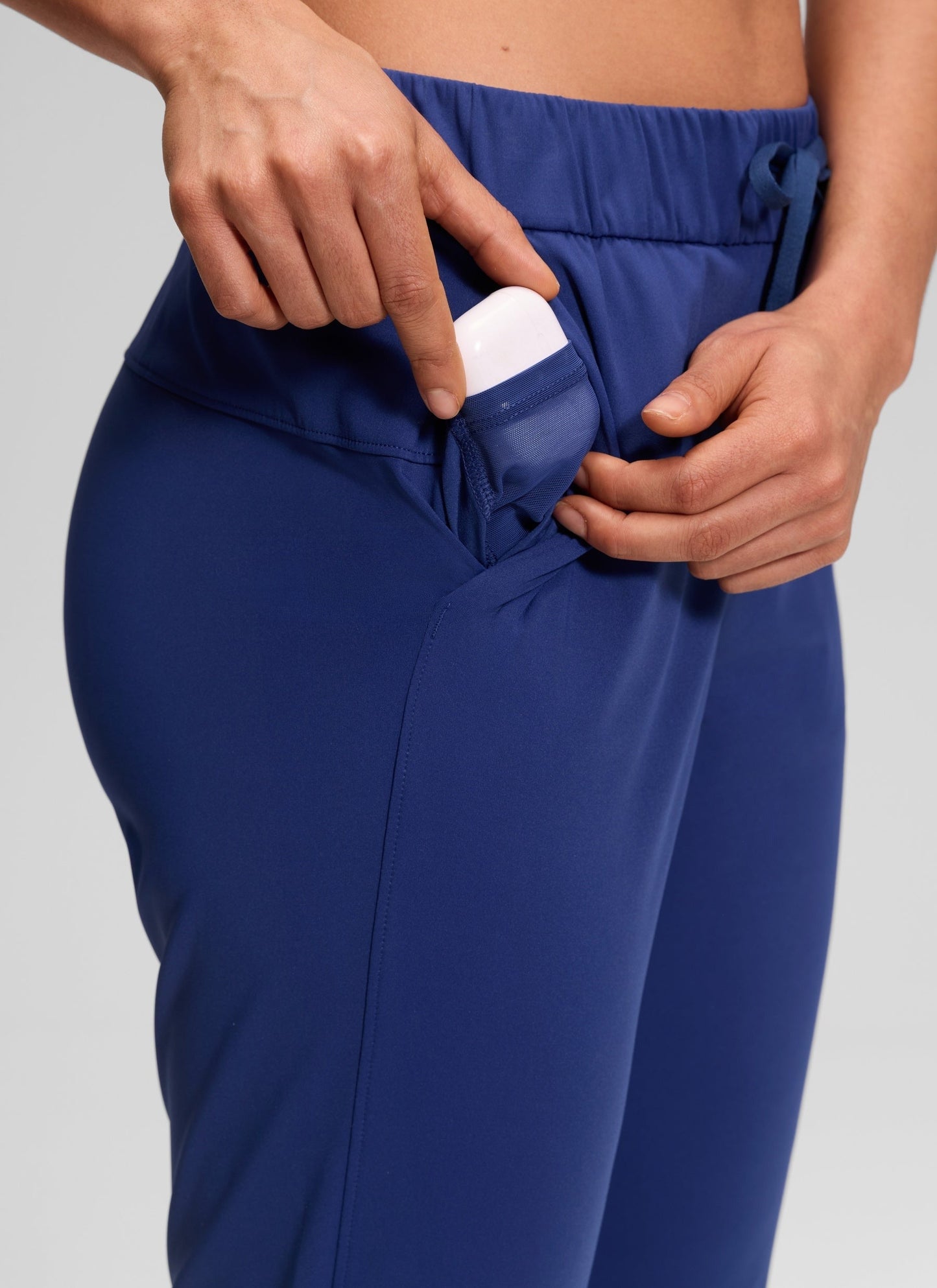 Stretch Drawstring Pocket Jogger 27''