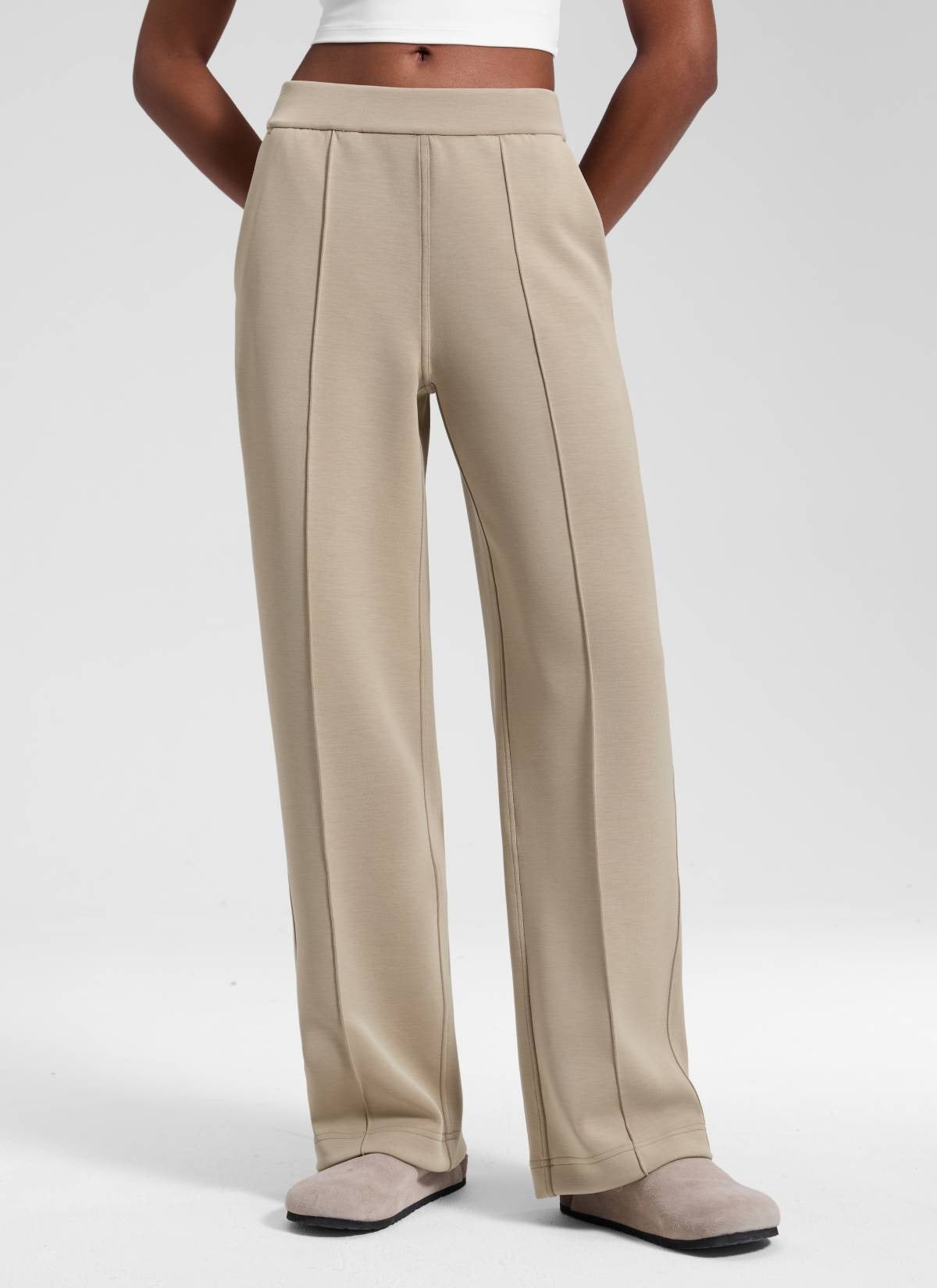 SoftAura Pintuck Straight Leg Sweatpant 30"