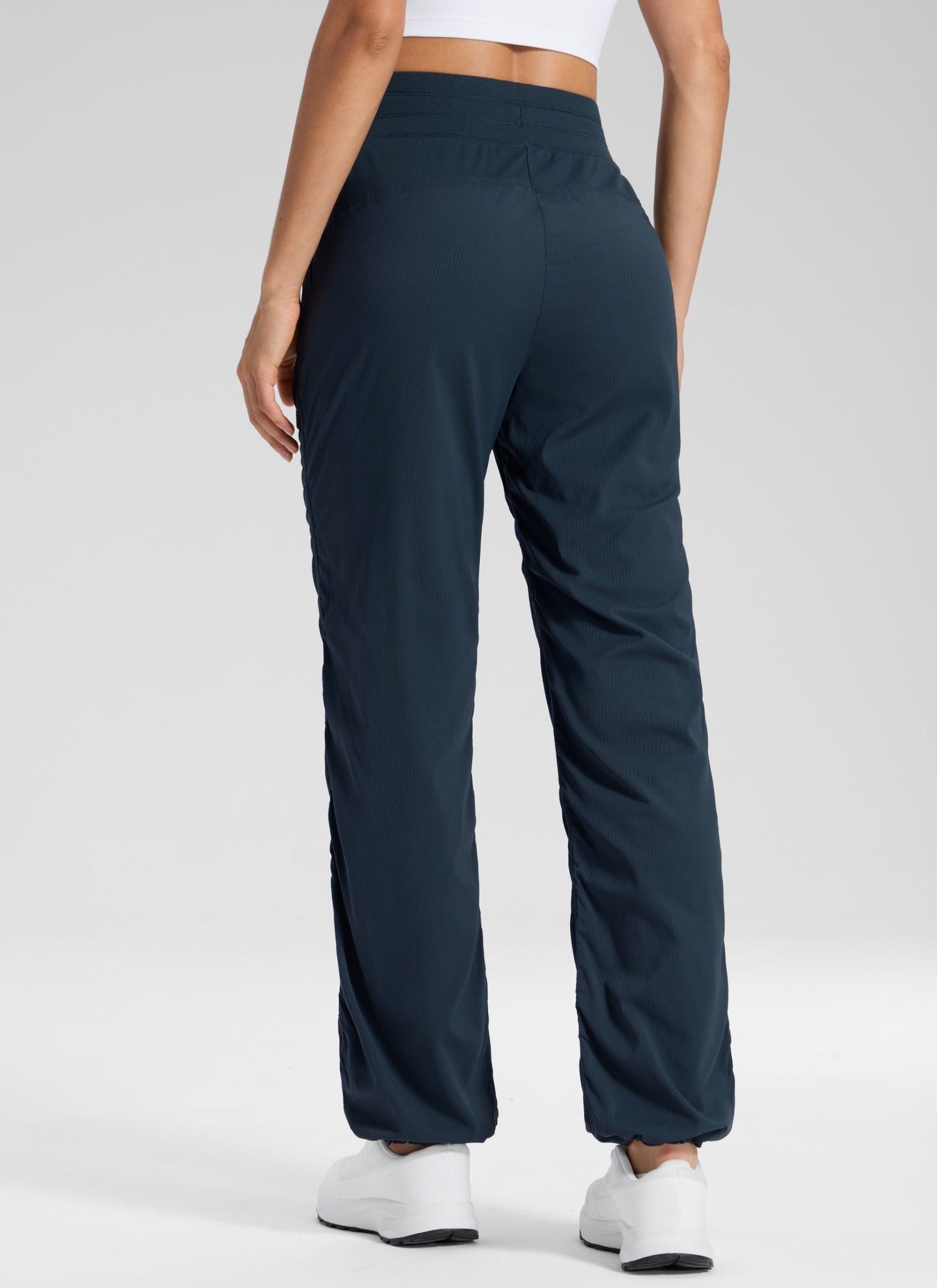 Lightweight Straight Leg Pocket Pant 30"
