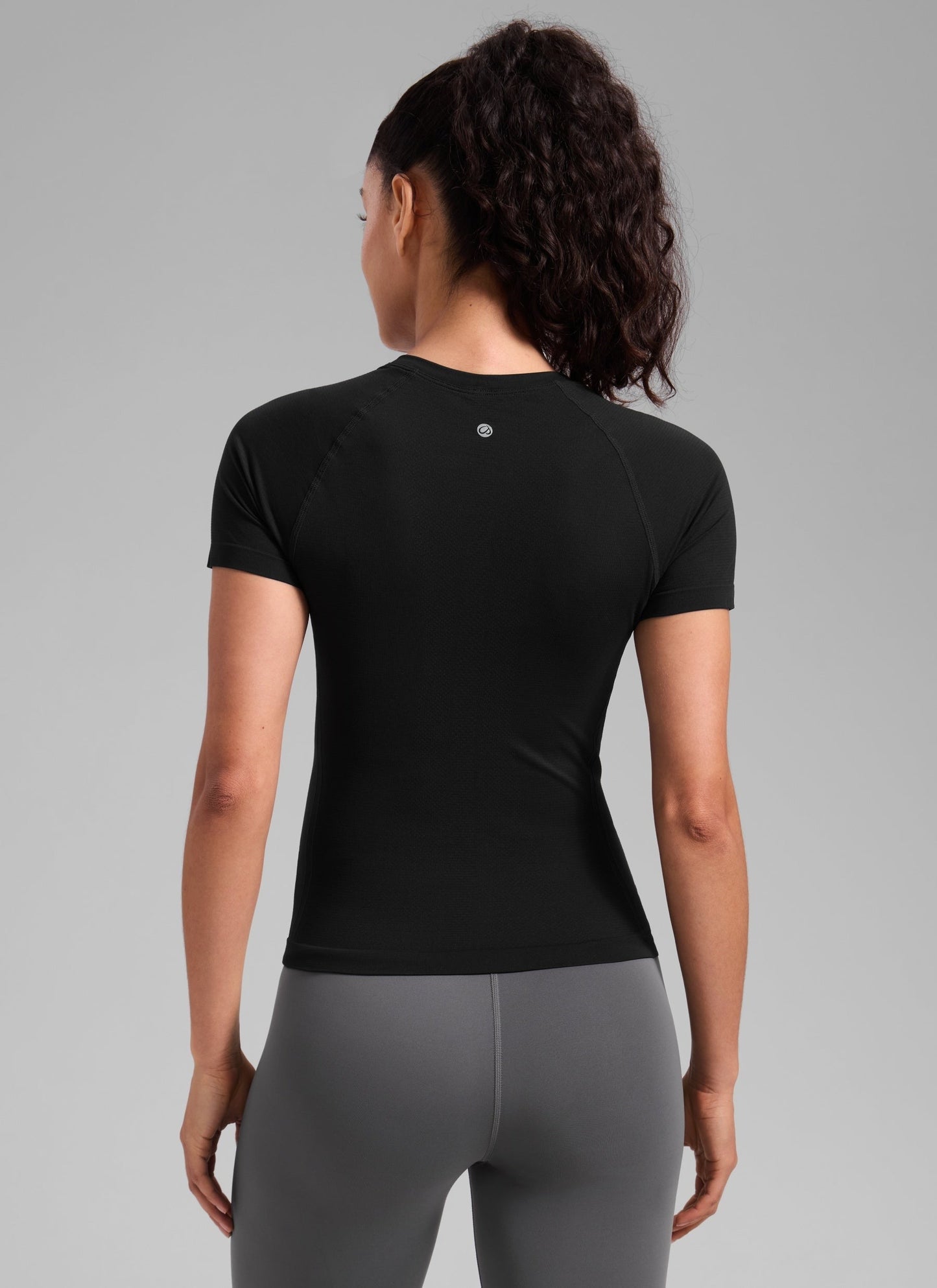 Seamless Waist Length Crewneck Short Sleeve