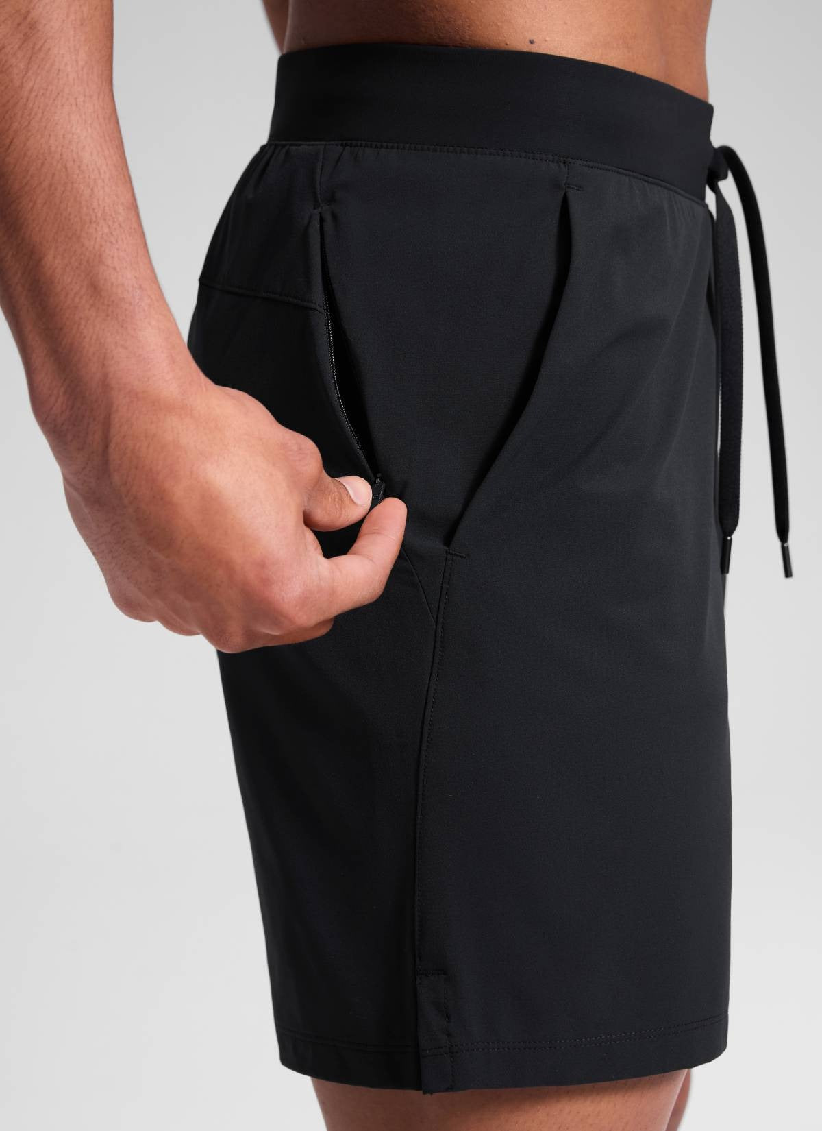 Motion Linerless Pocket Workout Shorts 7"