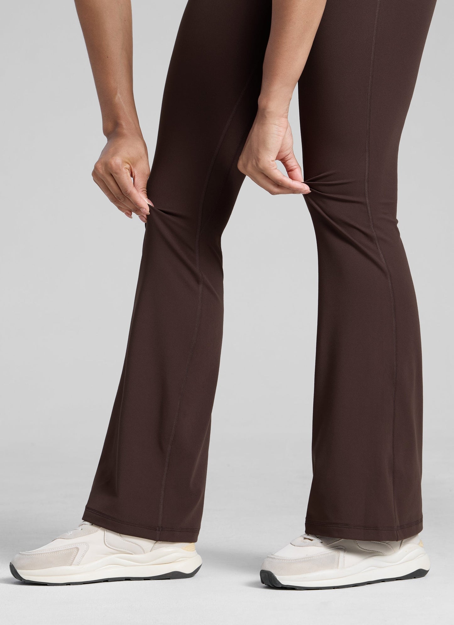 SecretsculptTM No Front Seam Flare Legging 31''