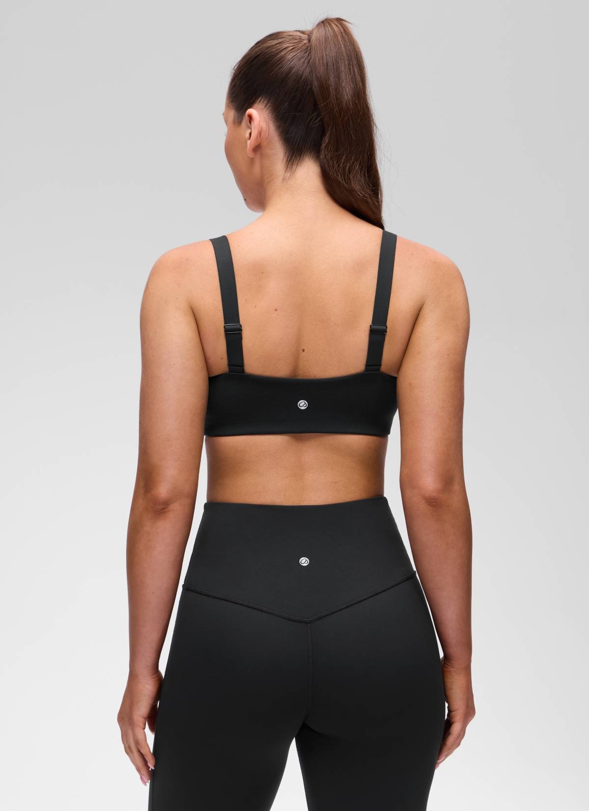 Butterluxe Adjustable Wide Strap Sports Bra